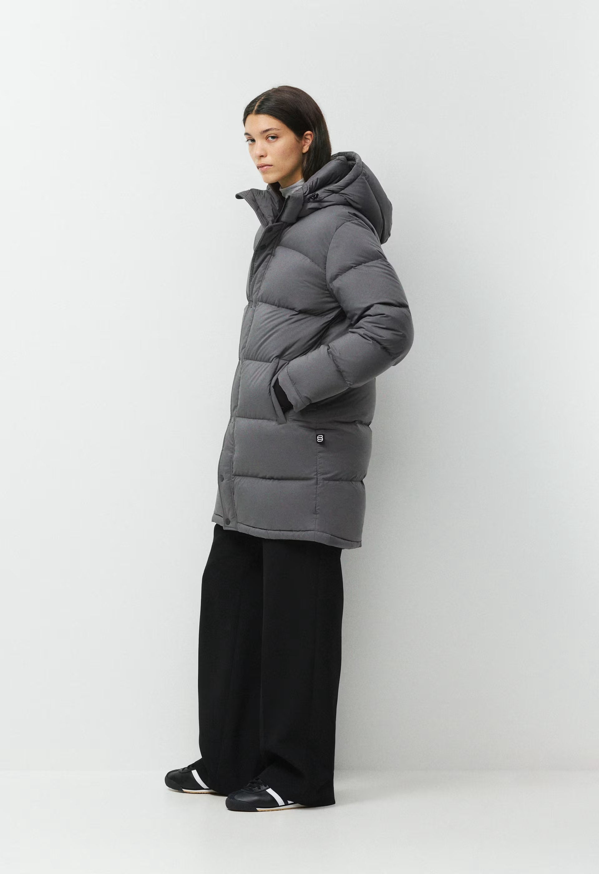 The Super Puff™ Mid - cliMATTE™ - ELEGANT CHARCOAL