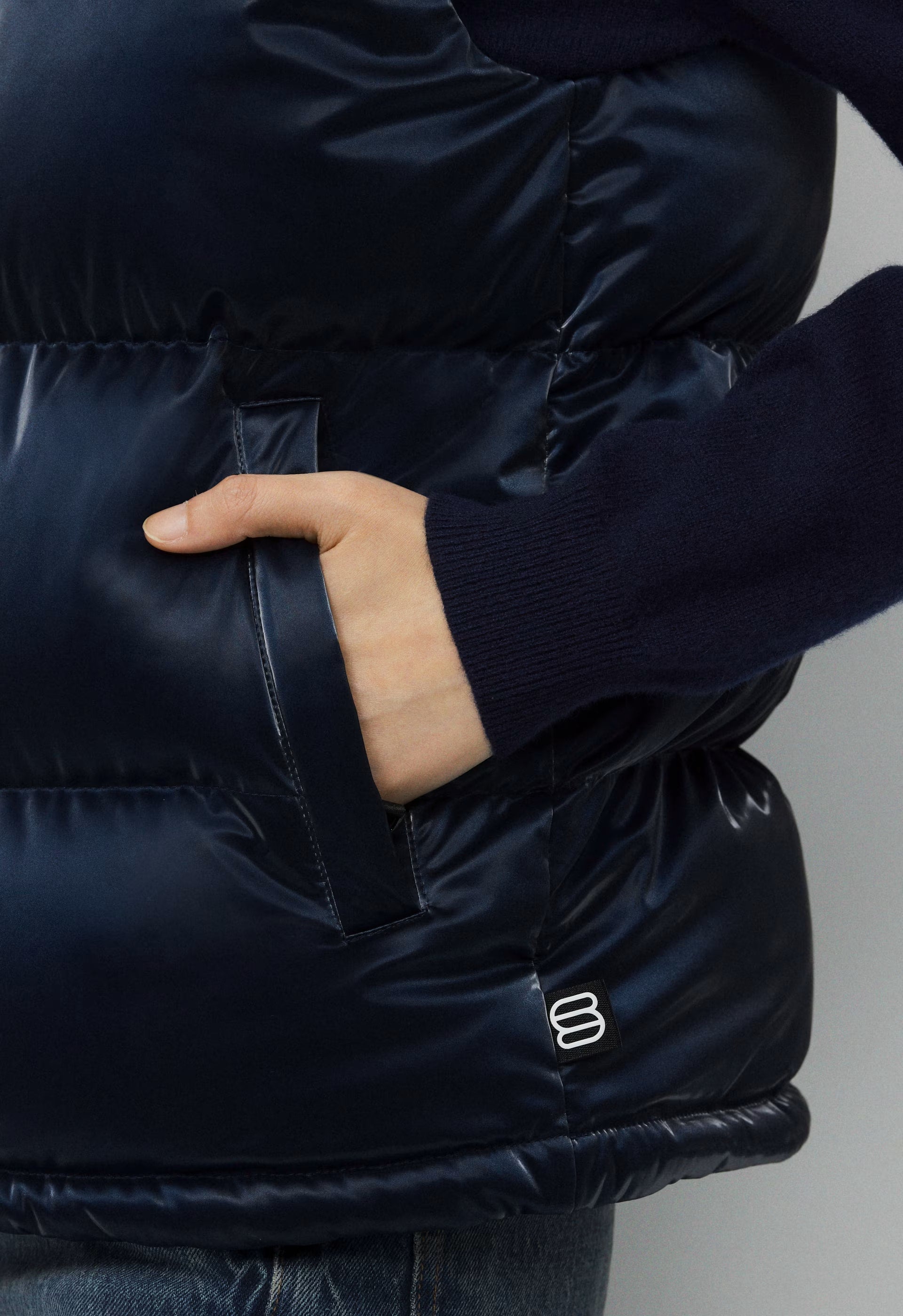 The Super Puff™ Vest - Liquid Shine - ADMIRAL