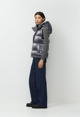 The Super Puff™ Vest - Liquid Shine - COAL GREY