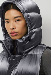 The Super Puff™ Vest - Liquid Shine - COAL GREY