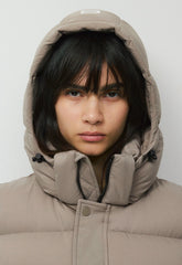 The Super Puff™ Shorty Vest - cliMATTE™ - MODERN TAUPE