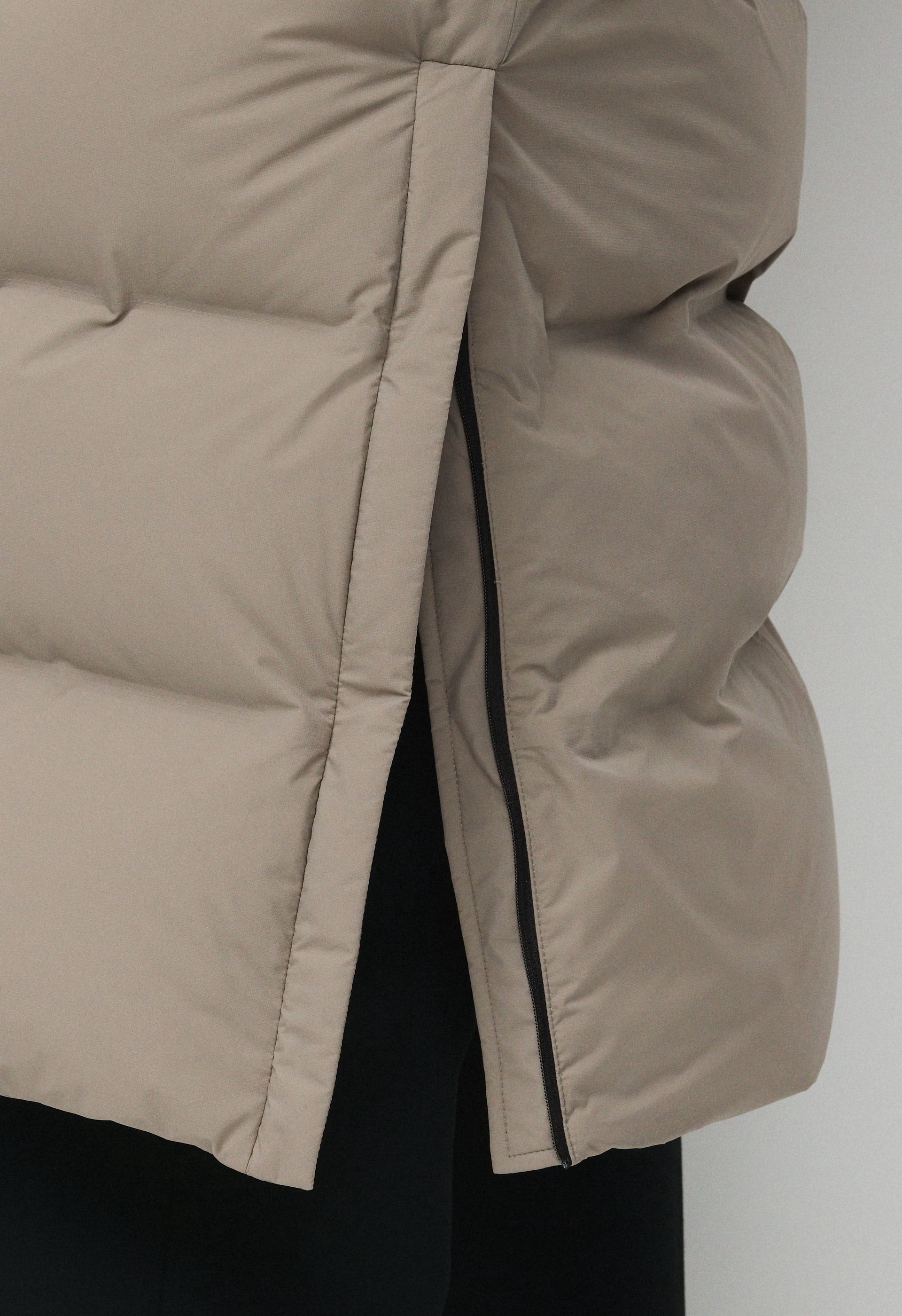 The Super Puff₂O™ Long - Rainstop™ - MODERN TAUPE