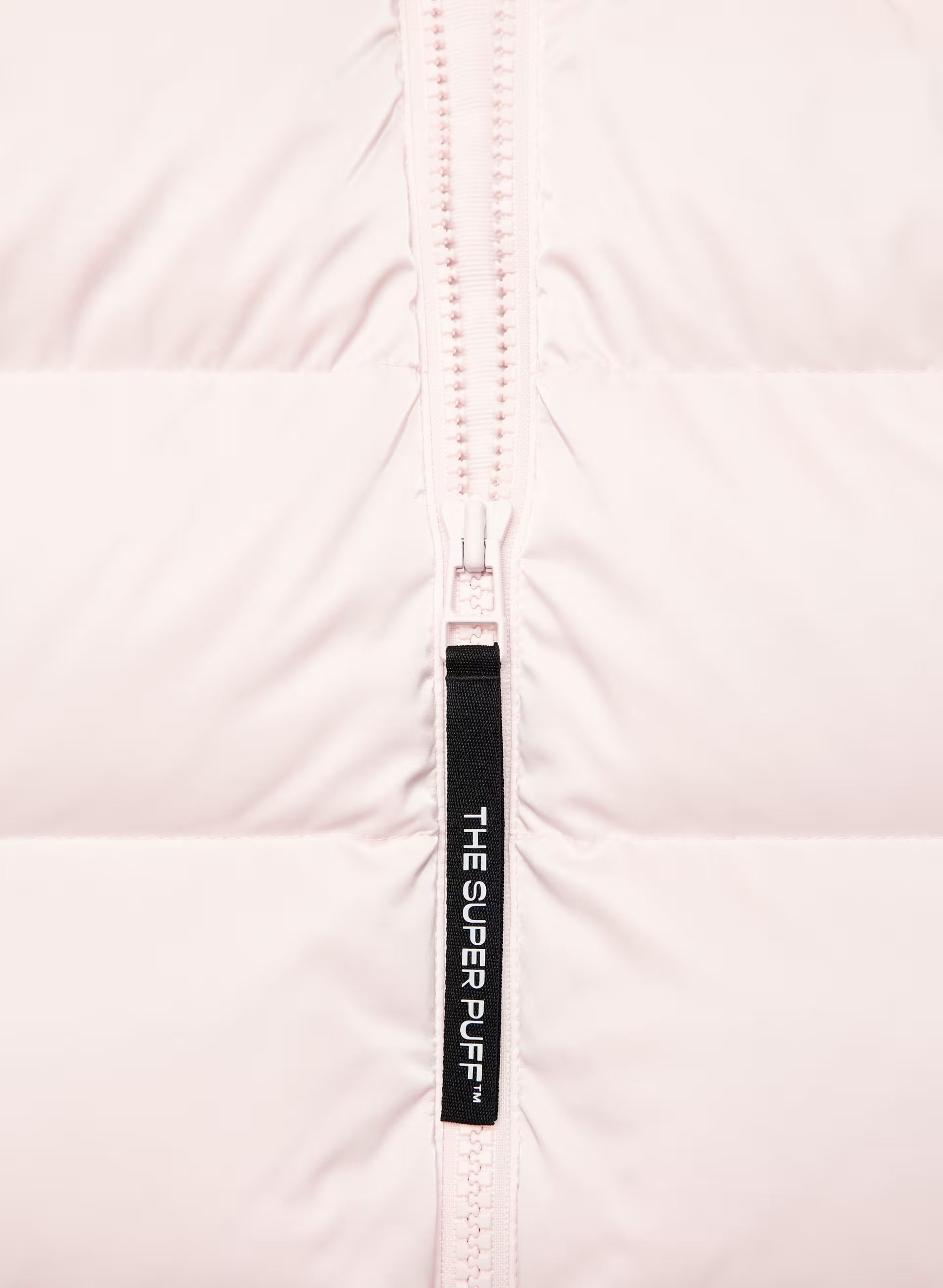 The SuperSnug Puff™ - Liquid Shine - MOCHI PINK