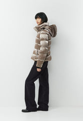 The SuperSnug Puff™ - Liquid Shine - MODERN TAUPE