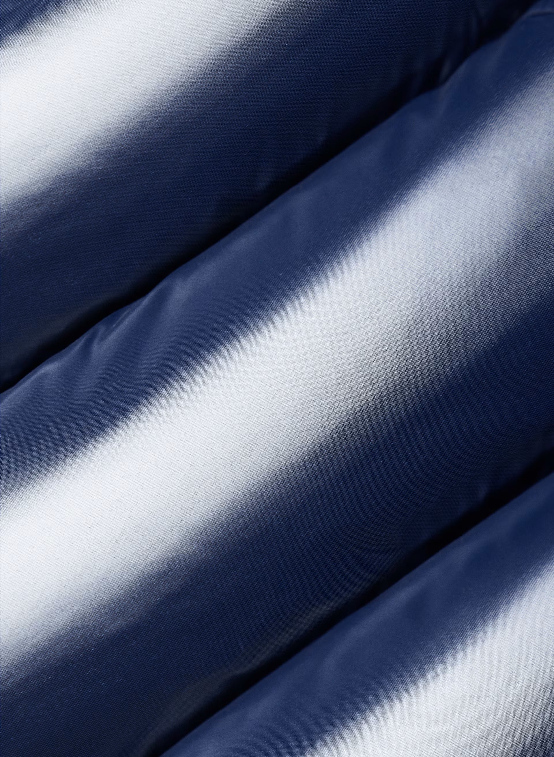 The SuperSnug Puff™ Mid - Hi-Gloss - ADMIRAL NAVY