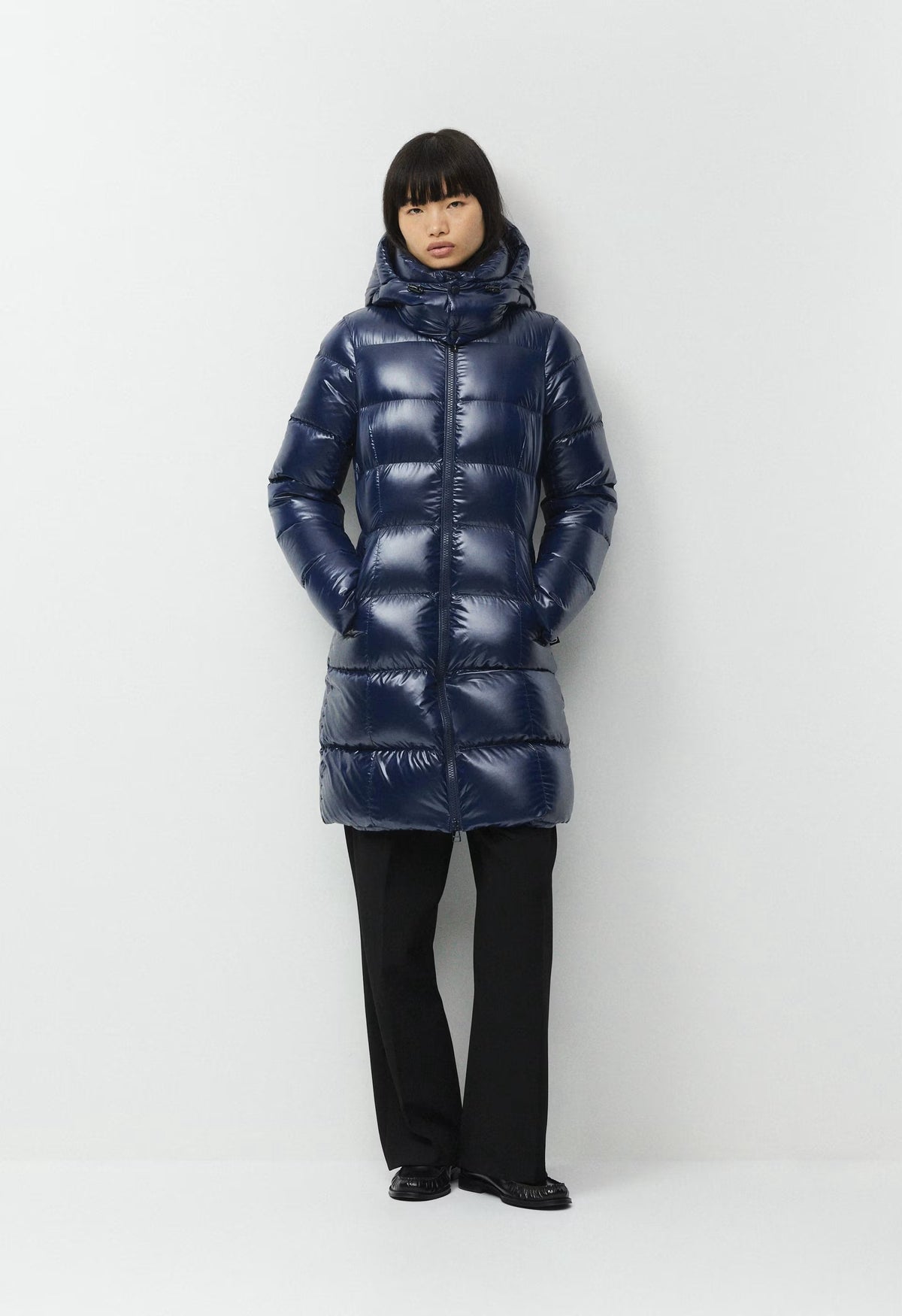 The SuperSnug Puff™ Mid - Hi-Gloss - ADMIRAL NAVY