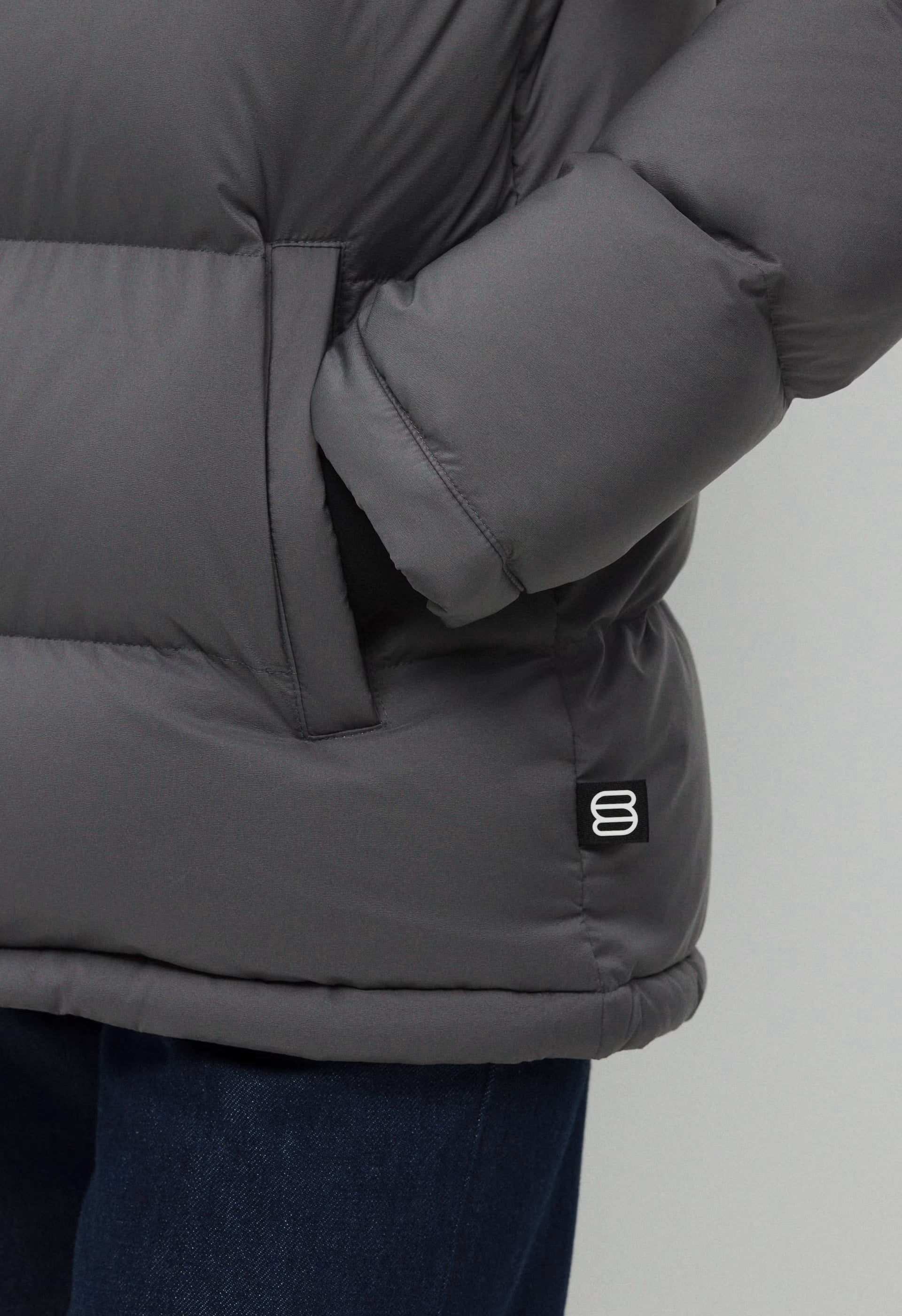 The Super Puff™ - cliMATTE™ - ELEGANT CHARCOAL