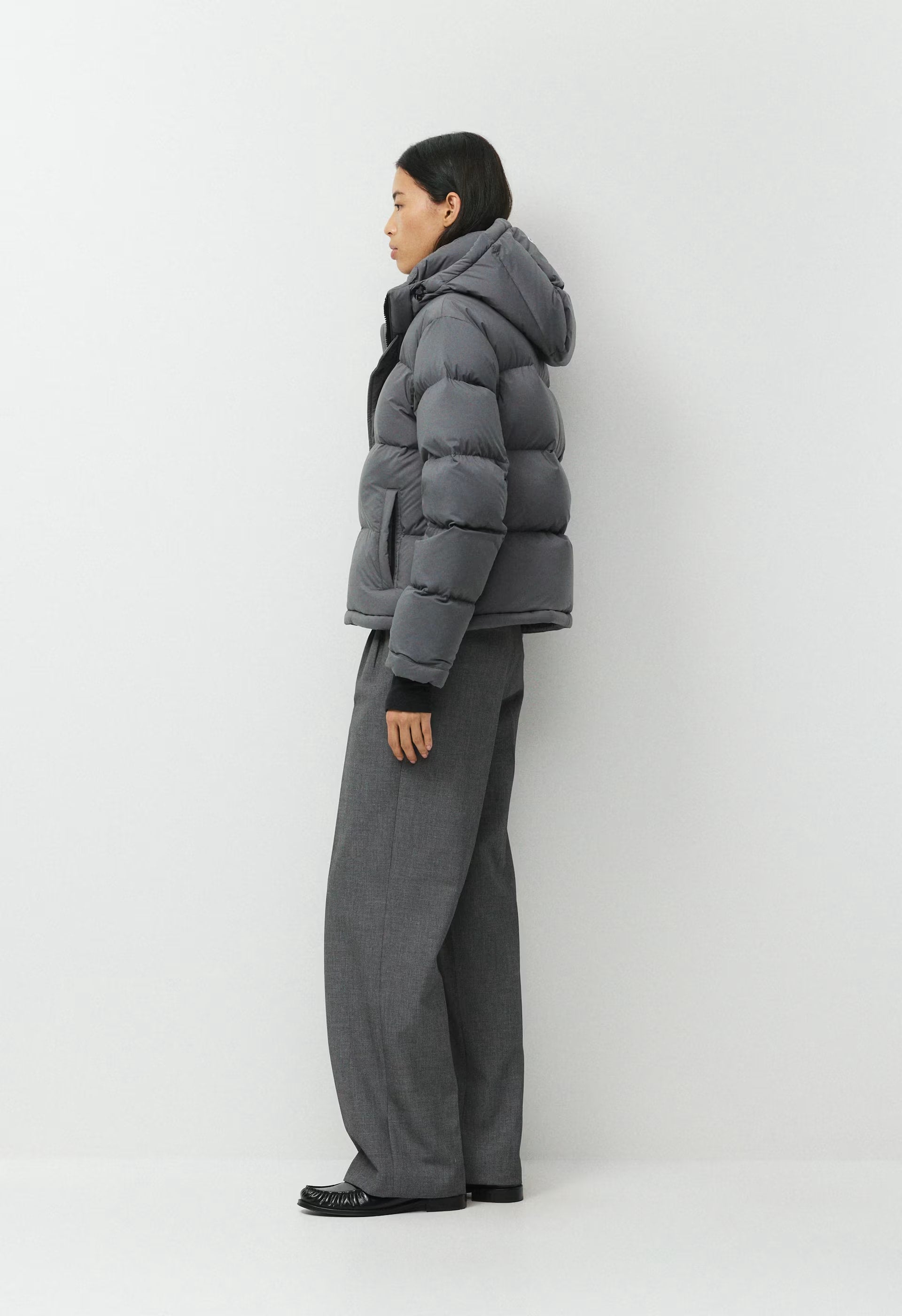 The Super Puff™ Shorty - cliMATTE™ - ELEGANT CHARCOAL