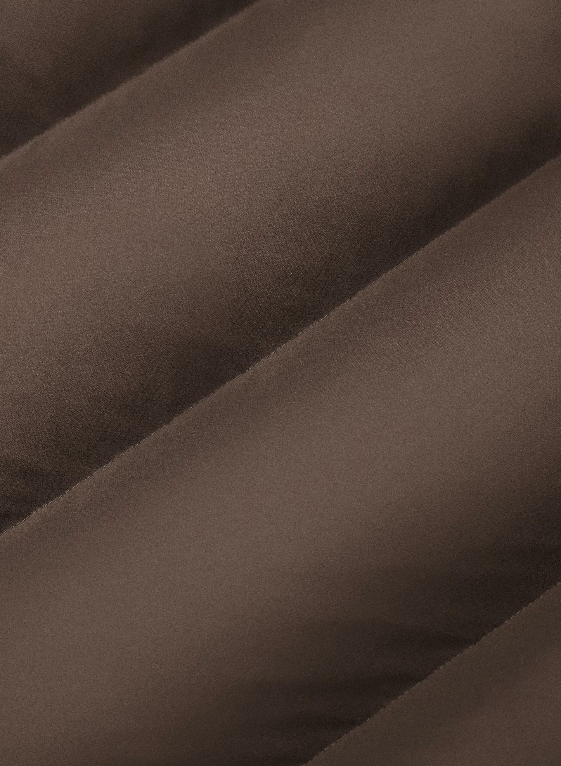 The Super Puff™ Shorty - cliMATTE™ - RICH MOCHA BROWN