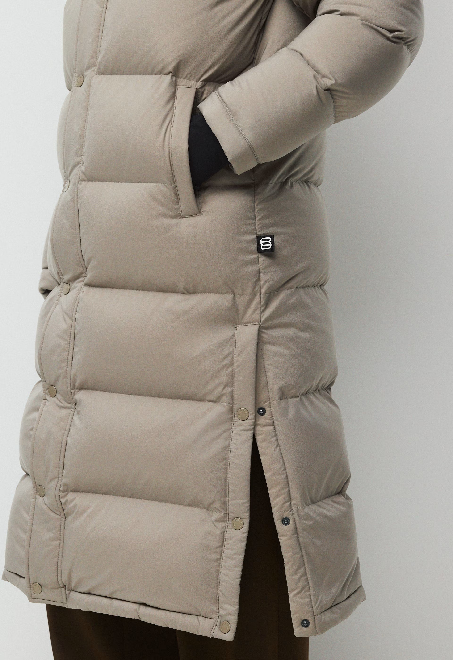 The Super Puff™ Long - cliMATTE™ - MODERN TAUPE