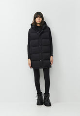 The Super Puff™ Mid Vest - cliMATTE™ - BLACK