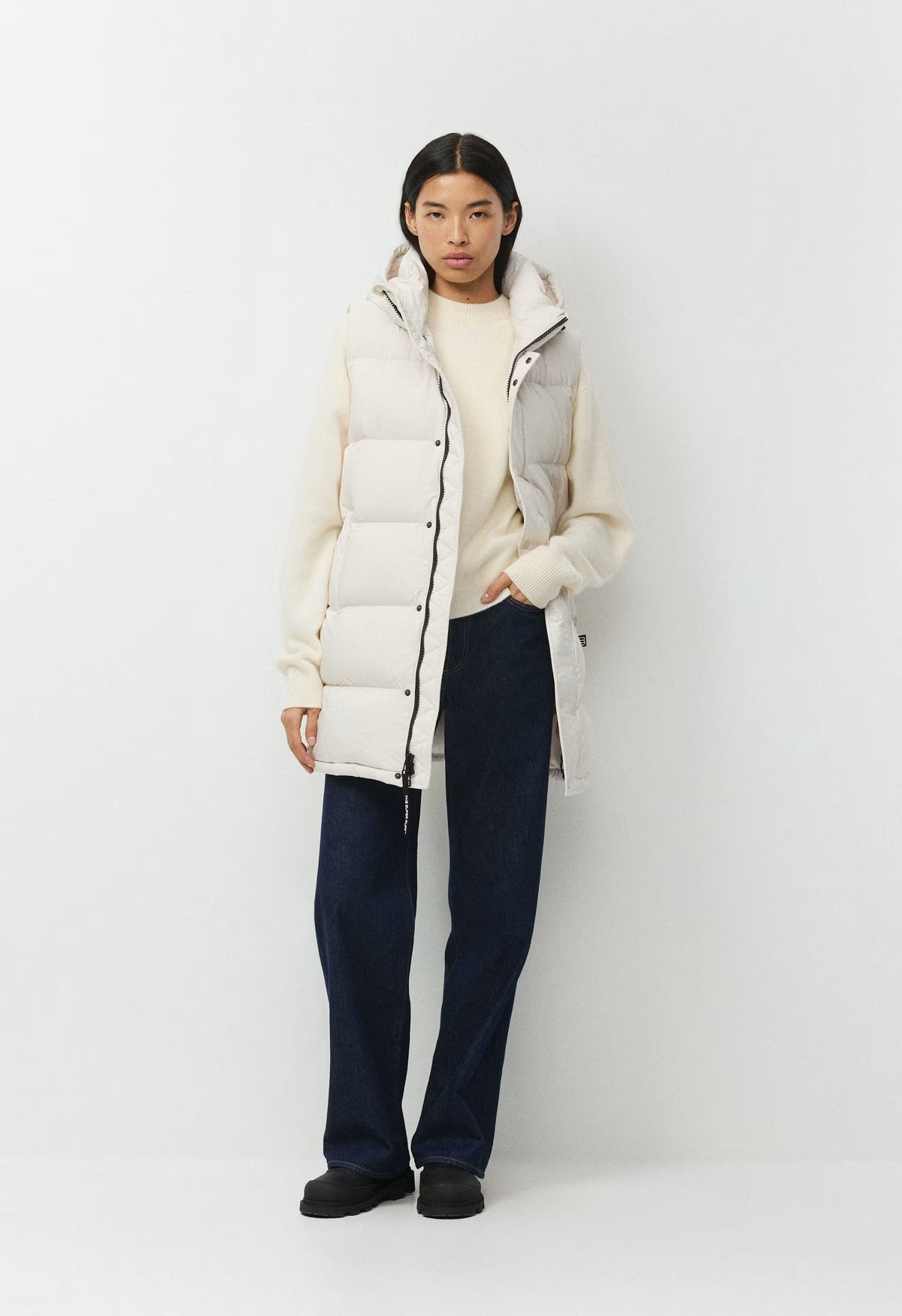 The Super Puff™ Mid Vest - cliMATTE™ - MATTE PEARL