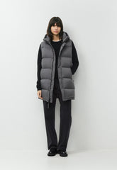 The Super Puff™ Mid Vest - cliMATTE™ - ELEGANT CHARCOAL