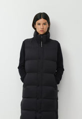 The Super Puff™ Long Vest - cliMATTE™ - BLACK