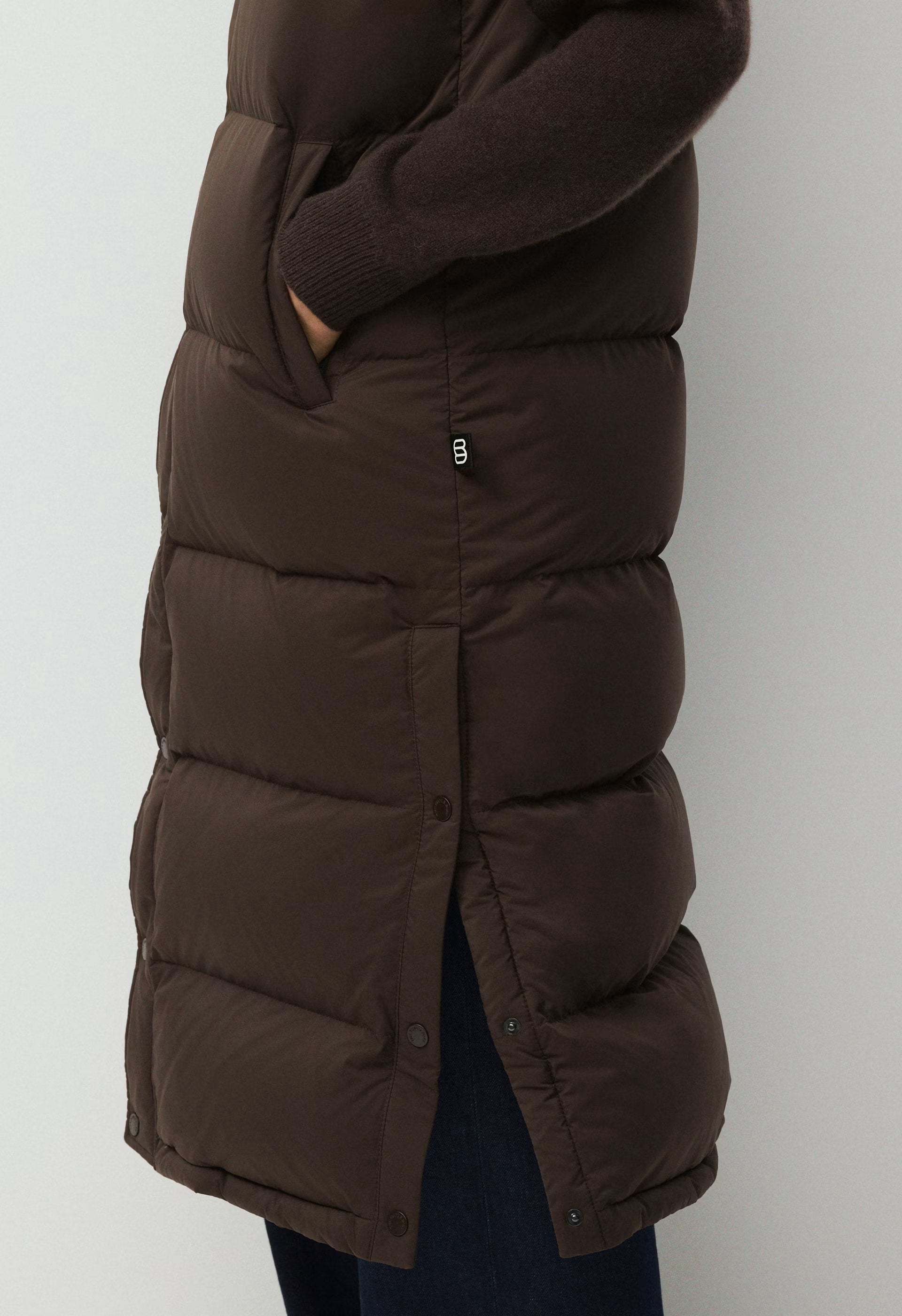 The Super Puff™ Long Vest - cliMATTE™ - RICH MOCHA BROWN