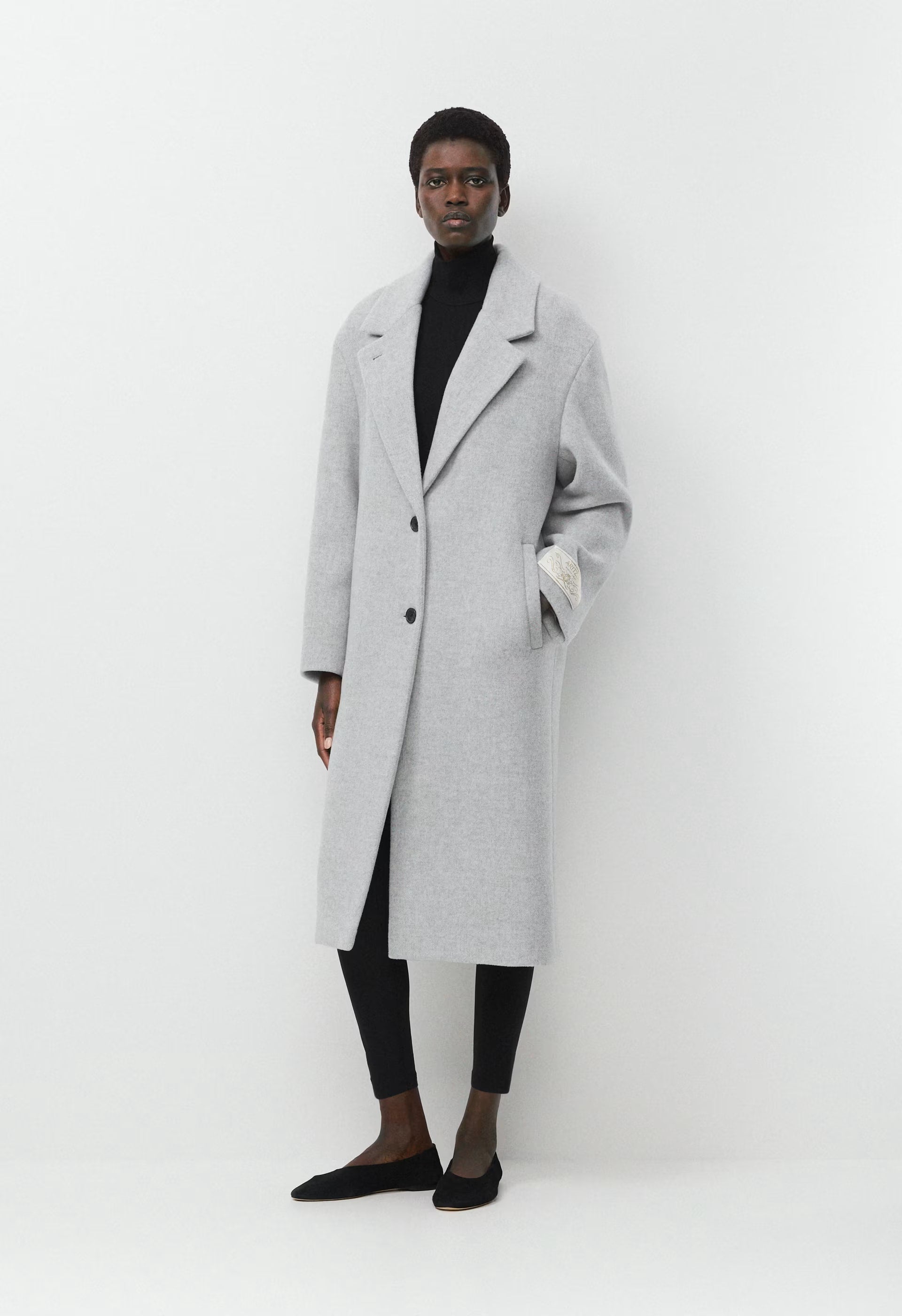 The Only Coat - Soft Wool Cashmere - BLACK