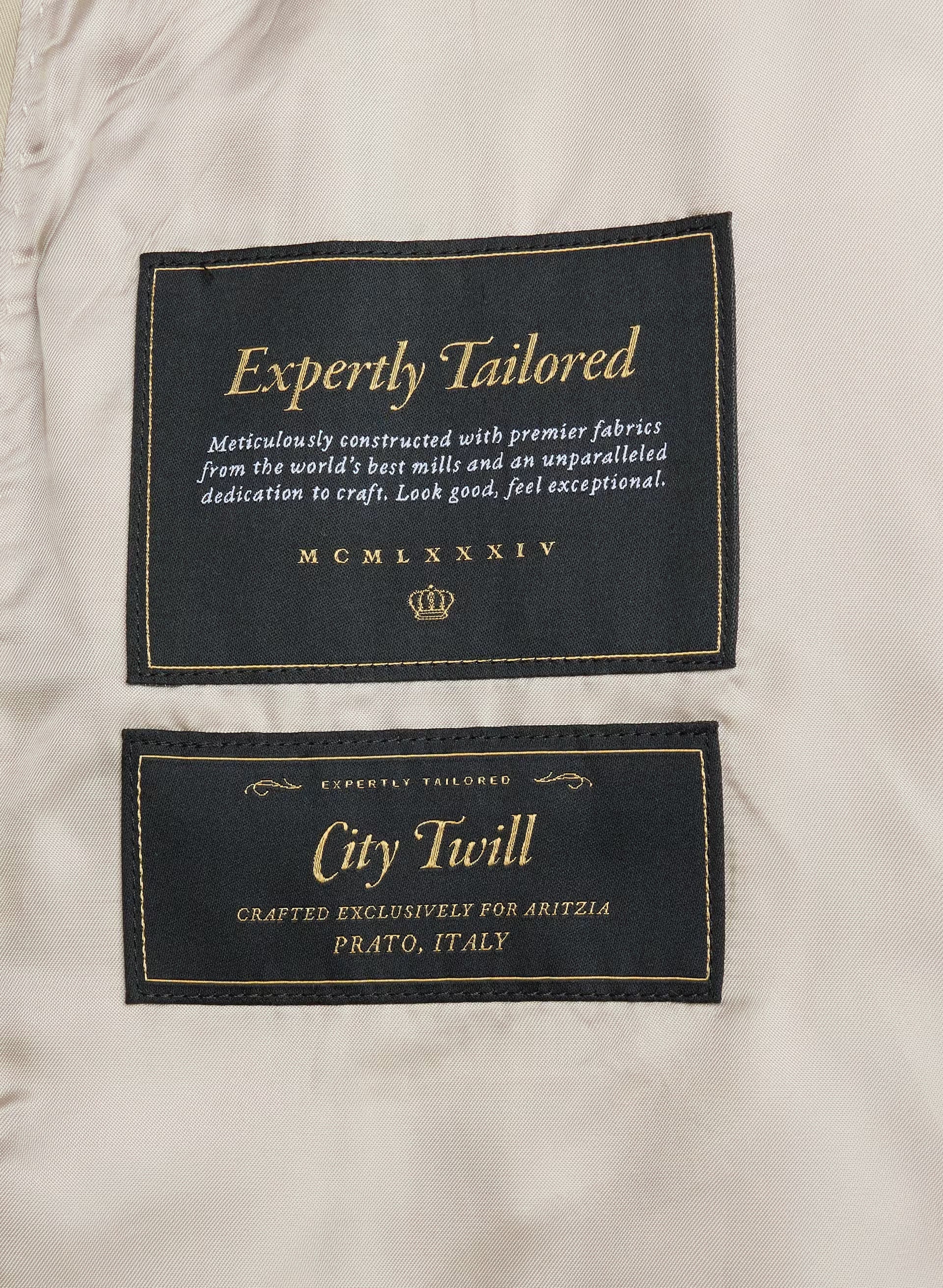 The Esquire Short Trench Coat - City Twill - MARCONA BEIGE
