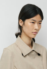 The Esquire Short Trench Coat - City Twill - MARCONA BEIGE