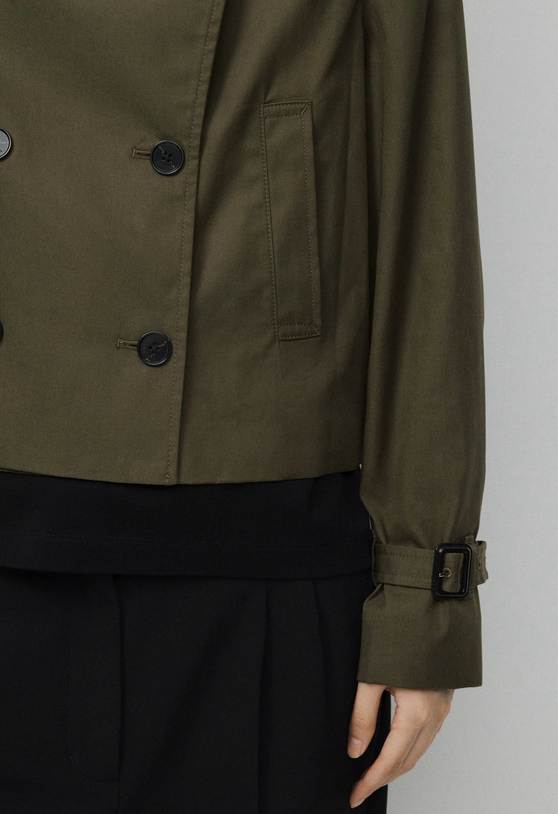 The Esquire Short Trench Coat - City Twill - ATLAS OLIVE