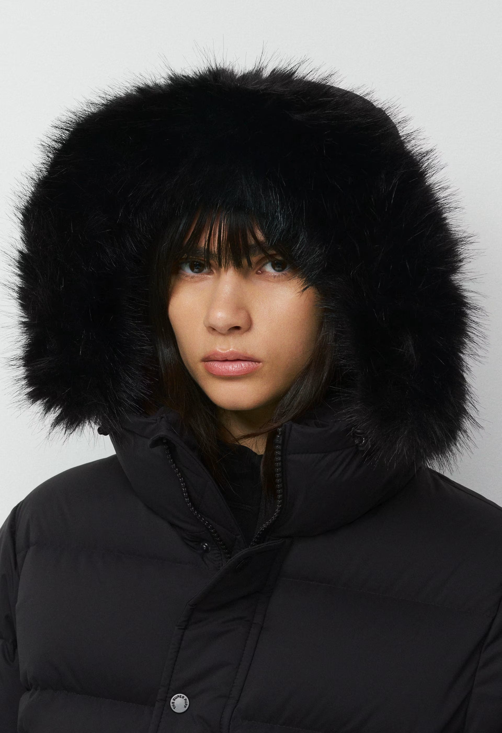 The Super Chalet Puff™ - cliMATTE™ - BLACK/BLACK