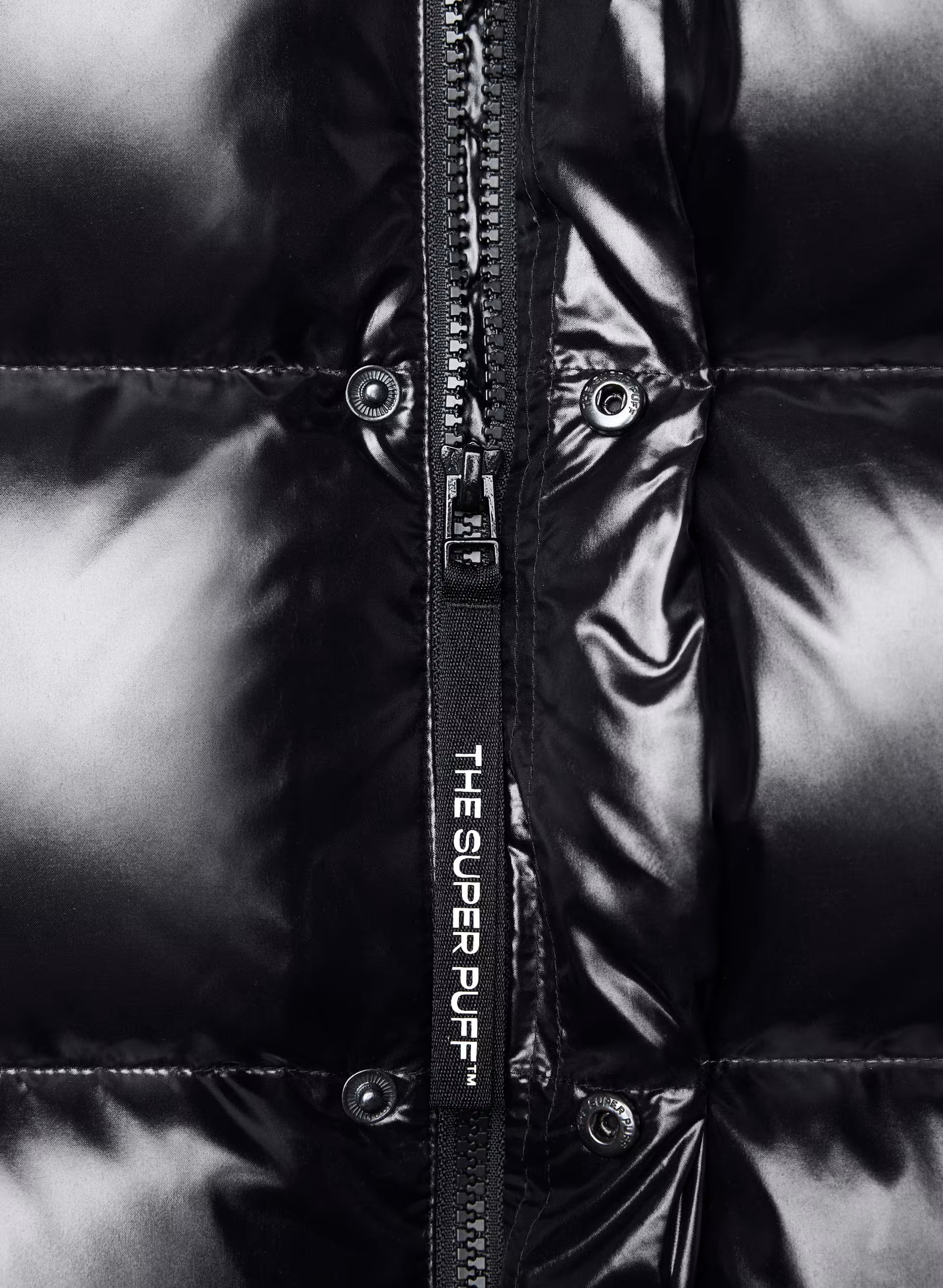 The Super Après Puff™ - Hi-Gloss - BLACK