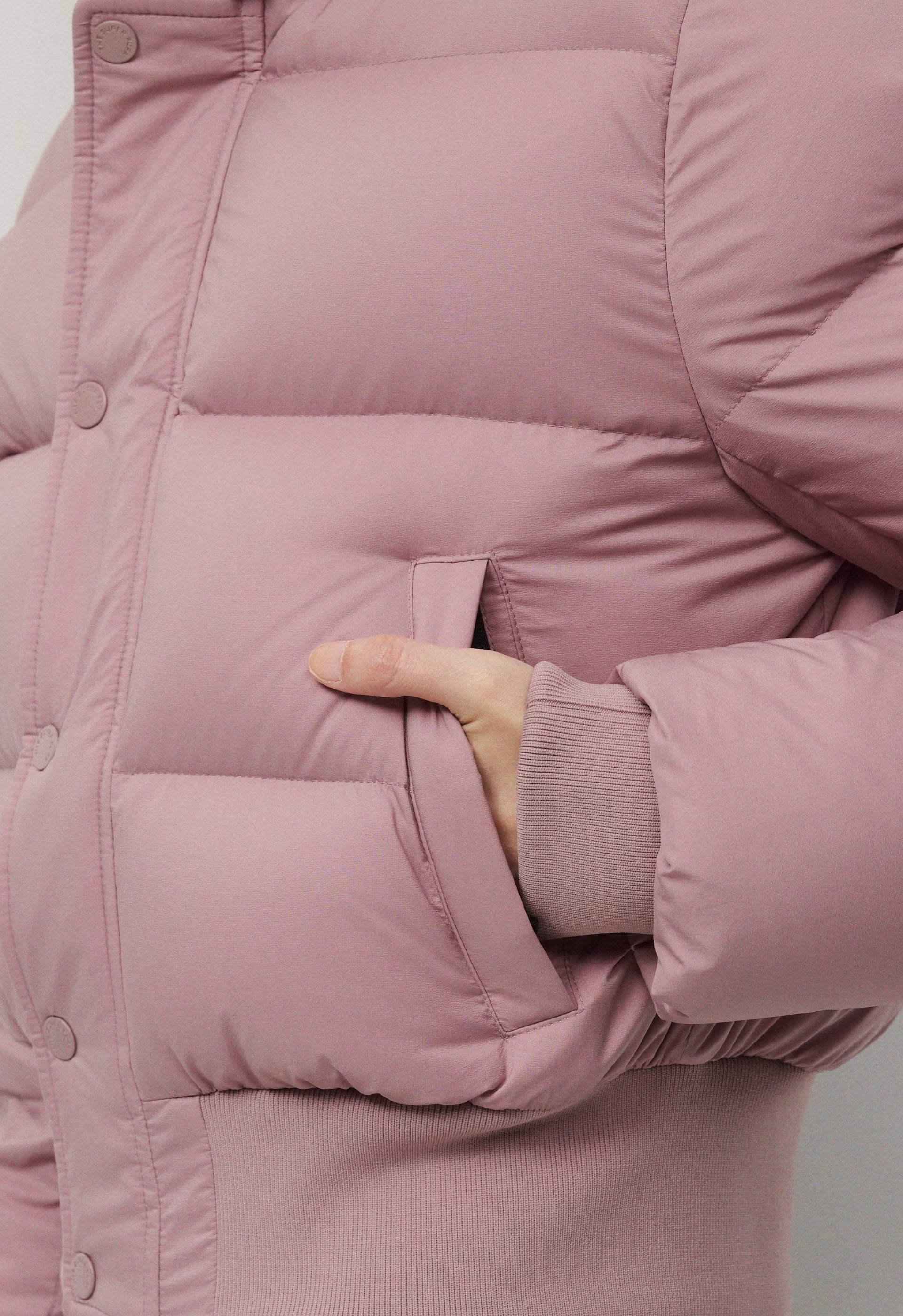The Super Chalet Puff™ - cliMATTE™ - CLAREMONT/ DUSTY PINK