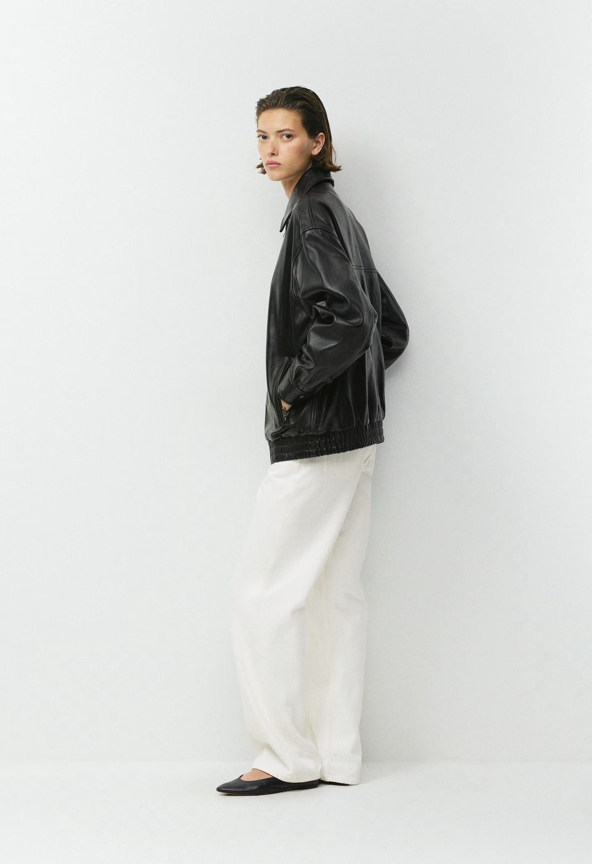 Jones Bomber - Leather - BLACK
