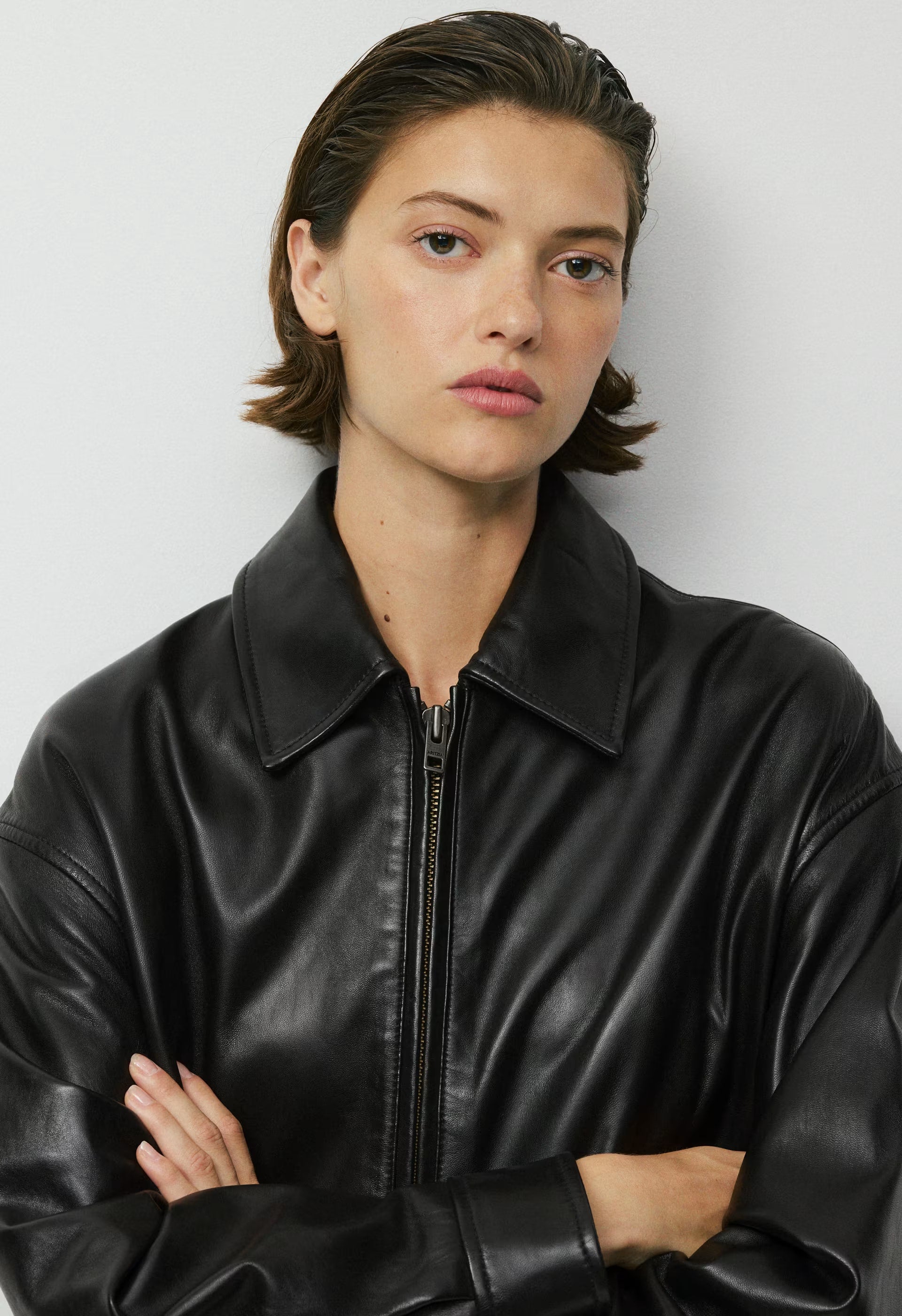 Jones Bomber - Leather - BLACK