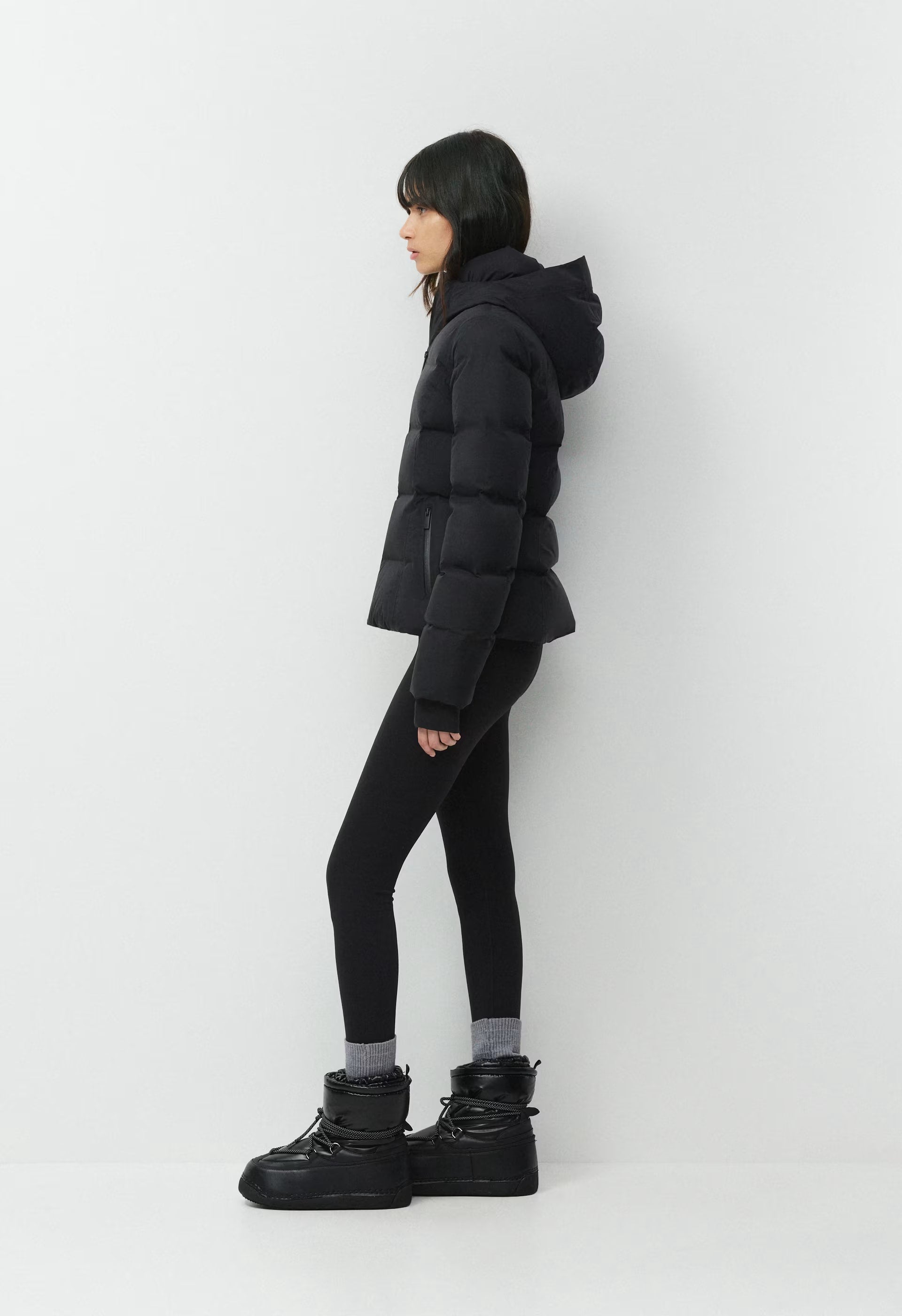 The SuperSnug Puff₂O™ - Rainstop™ - BLACK