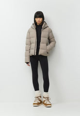 The SuperSnug Puff₂O™ - Rainstop™ - MODERN TAUPE