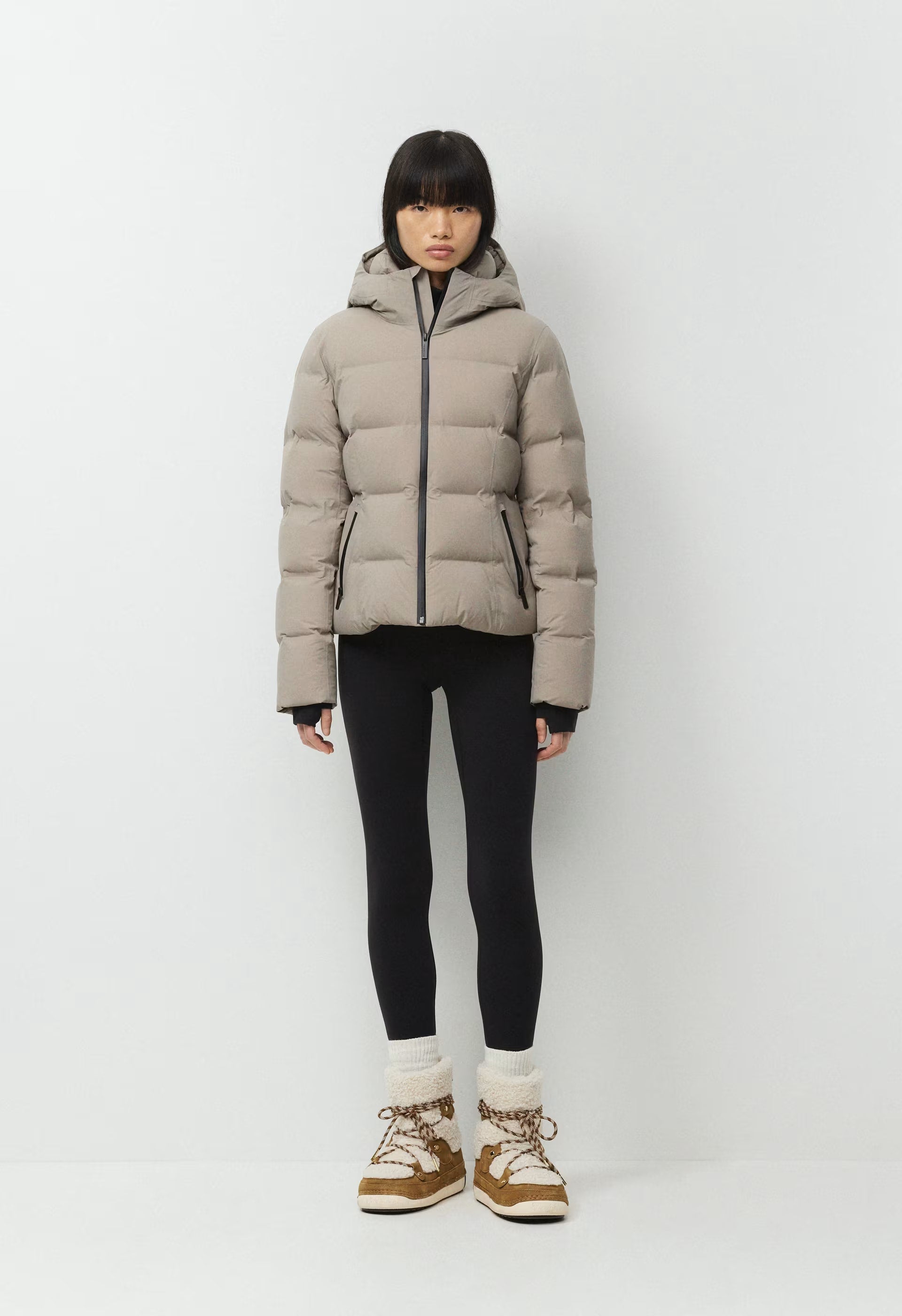 The SuperSnug Puff₂O™ - Rainstop™ - MODERN TAUPE