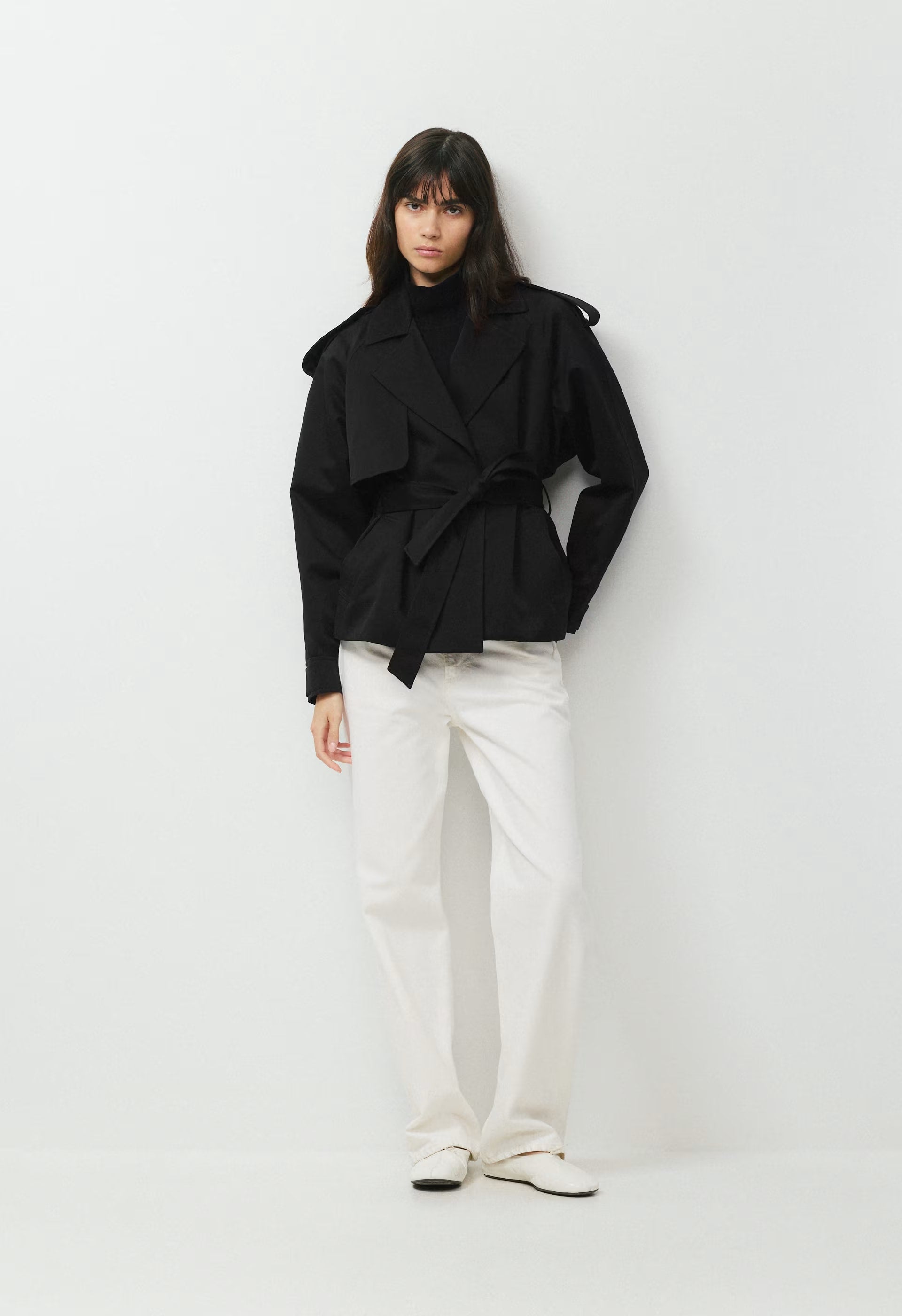 The Davis Short Trench Coat - Rich Twill - BLACK