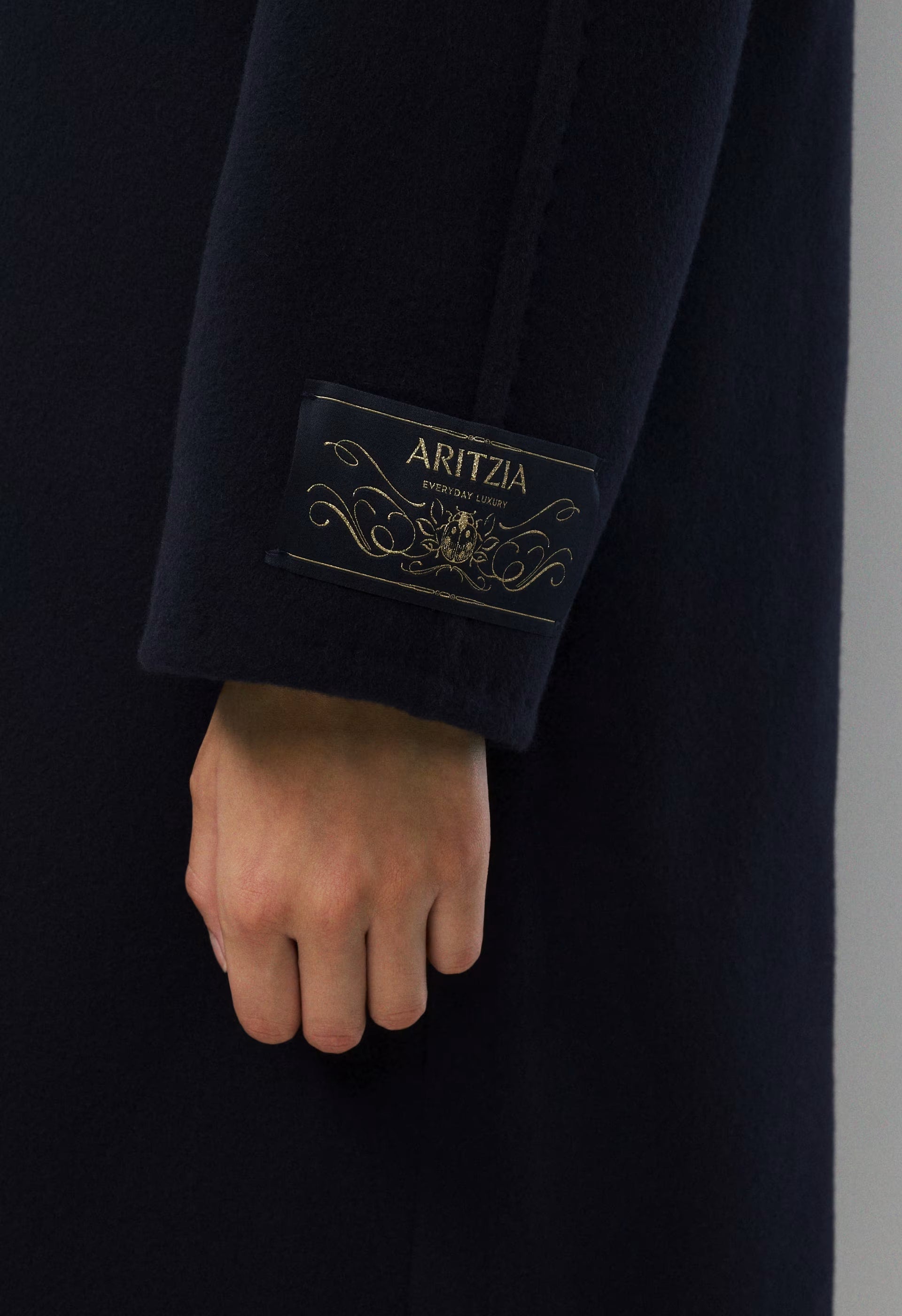 The Slouch™ Coat - Soft Wool Cashmere - ADMIRAL NAVY