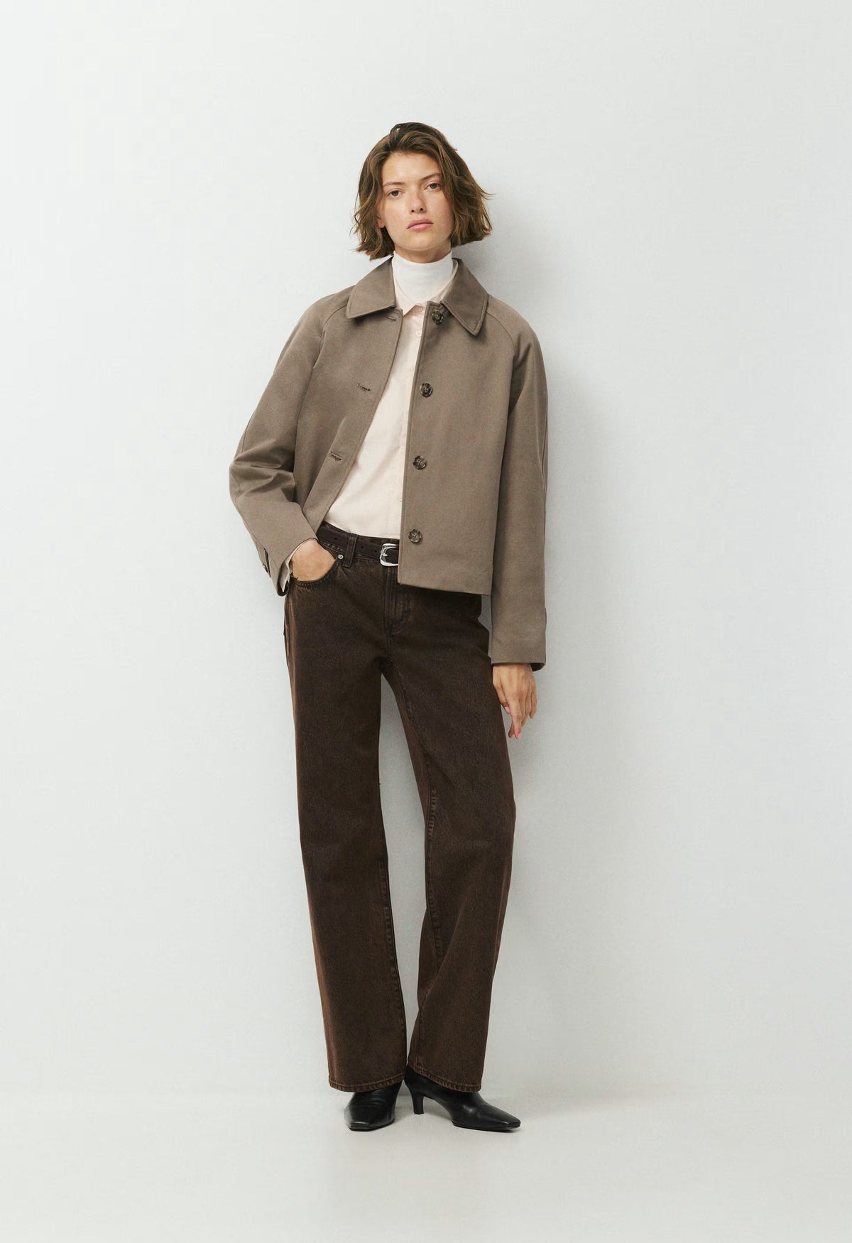 The Regent Short Trench Coat - Rich Twill - COLA TAUPE
