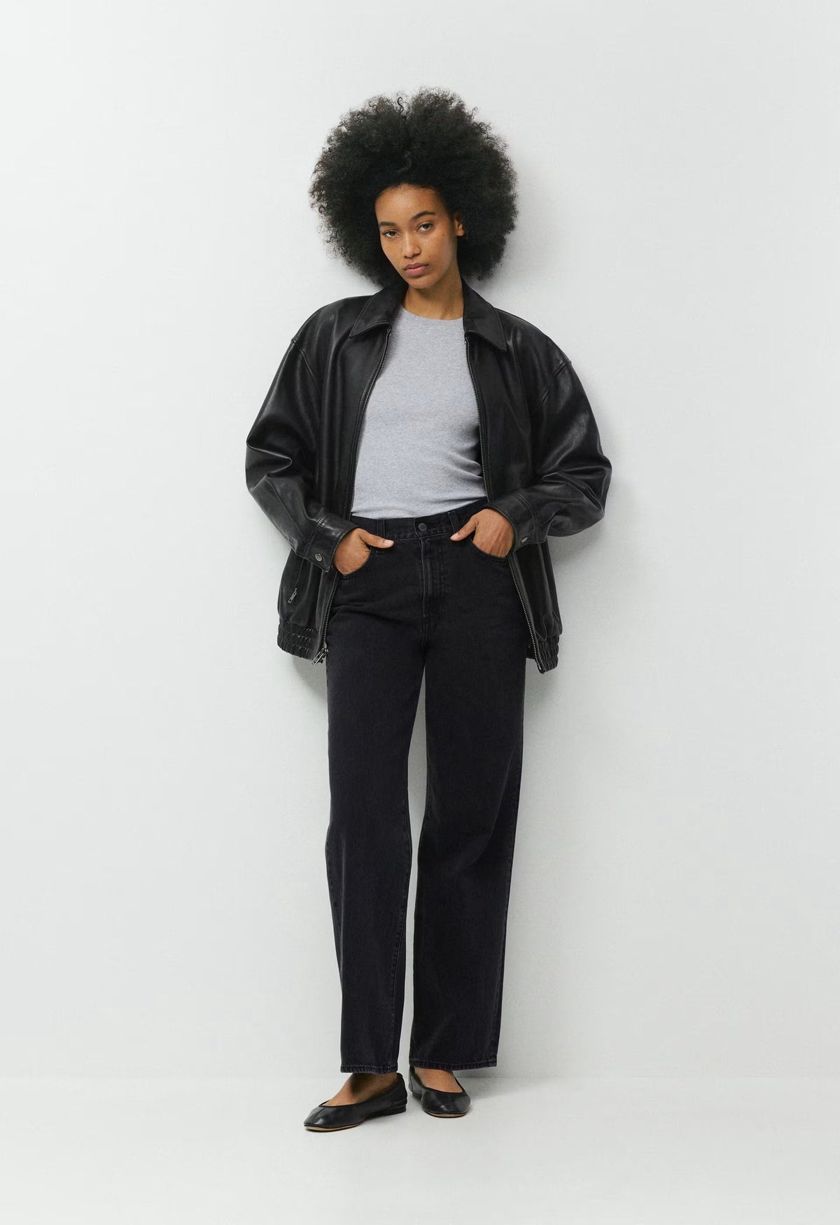 Denim Forum The Farrah Hi-Rise Wide Jean - BLACK EYELINER