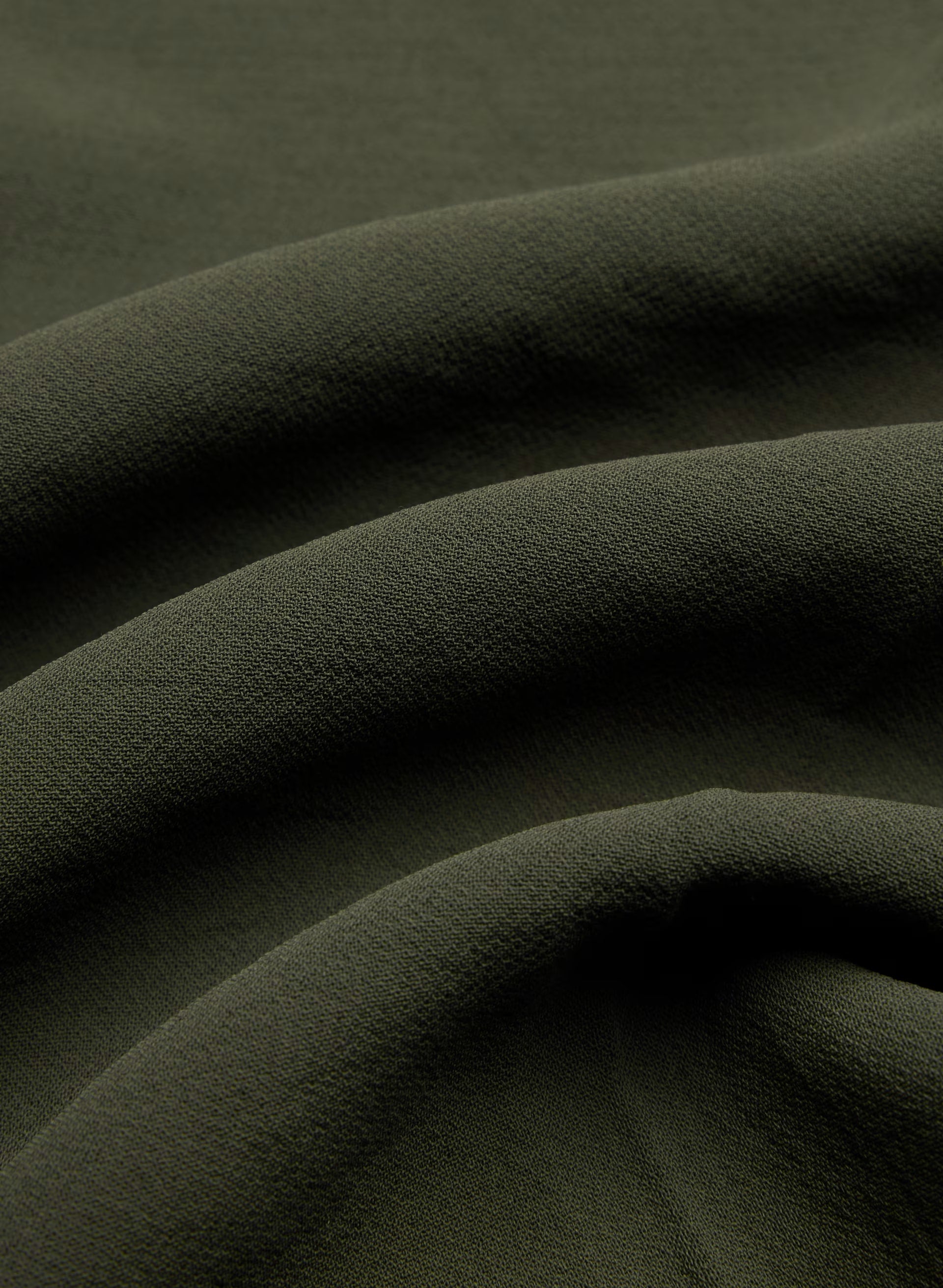 The Effortless Pant™ Lo-Rise - Crepette™ - FLINT GREEN