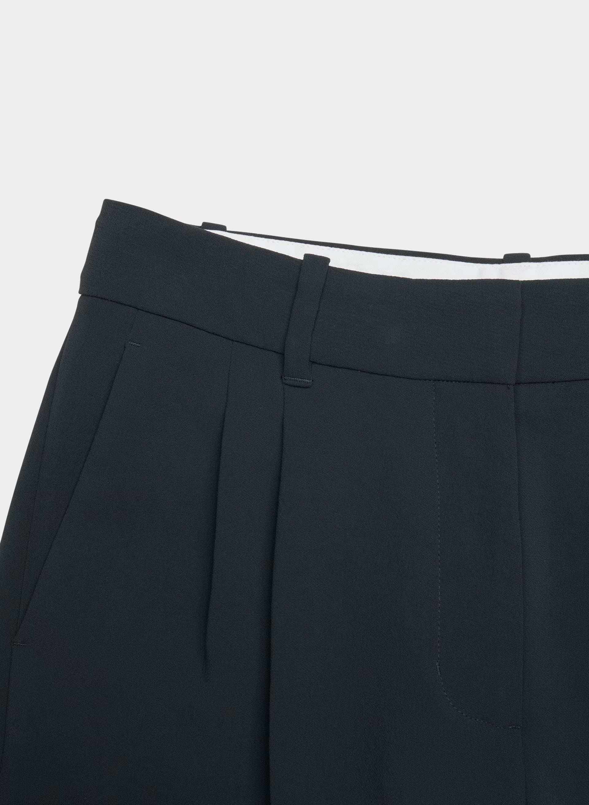 The Effortless Pant™ Lo-Rise - Crepette™ - DARK NIGHT NAVY