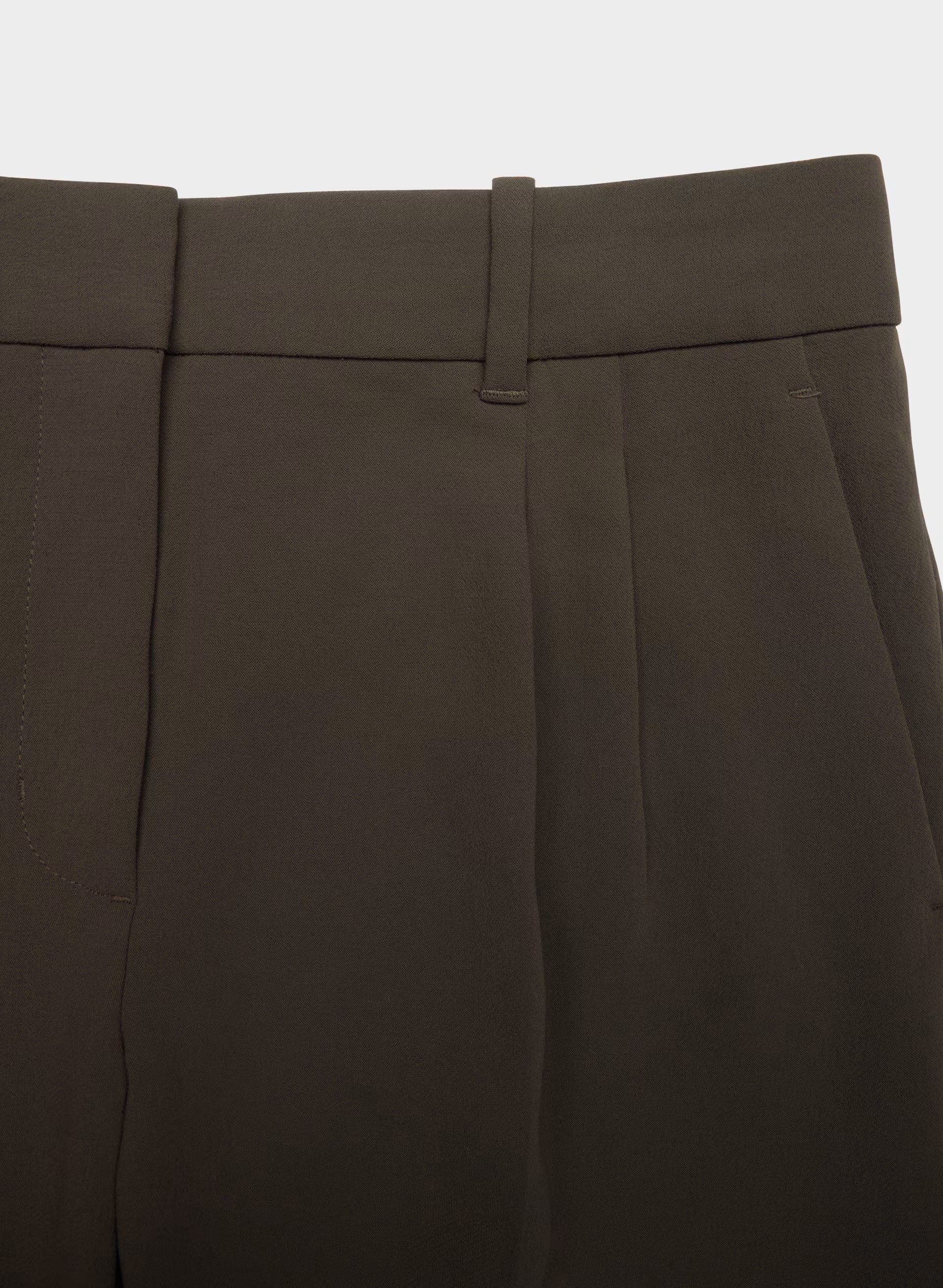 The Effortless Pant™ Lo-Rise - Crepette™ - CACAO NIB BROWN