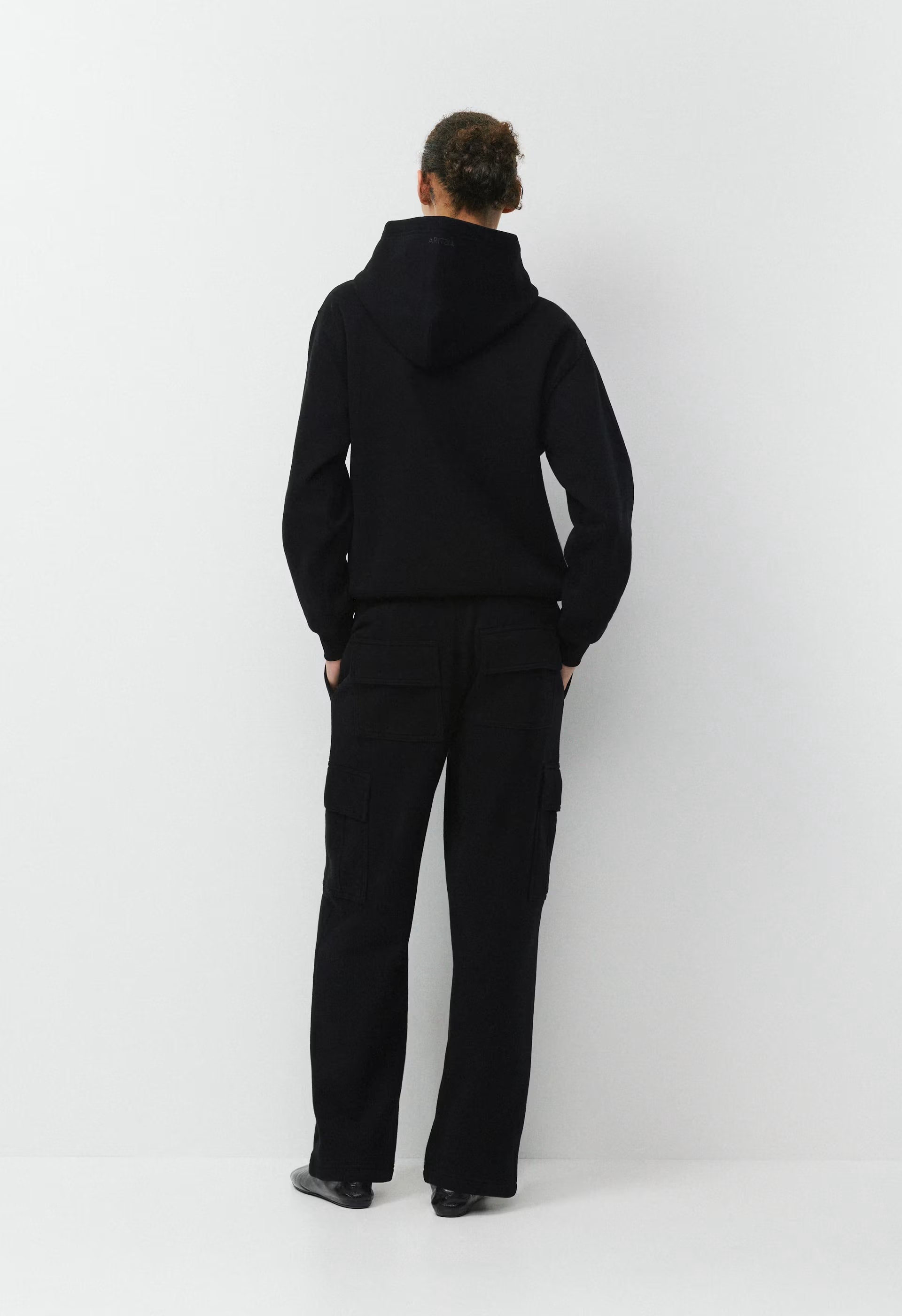 Cozy Sweatfleece Mega Cargo™ Sweatpant - BLACK