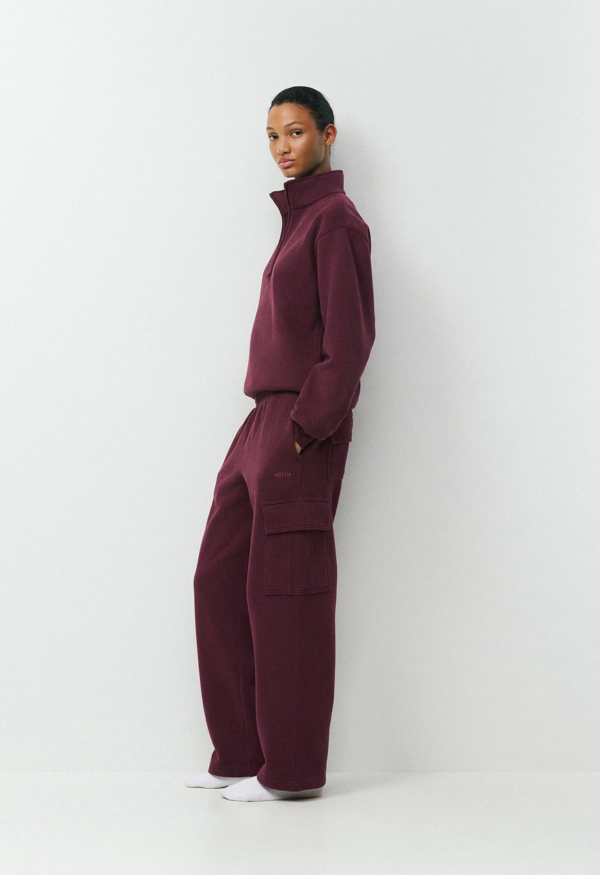 Cozy Sweatfleece Mega Cargo™ Sweatpant - GALA PLUM
