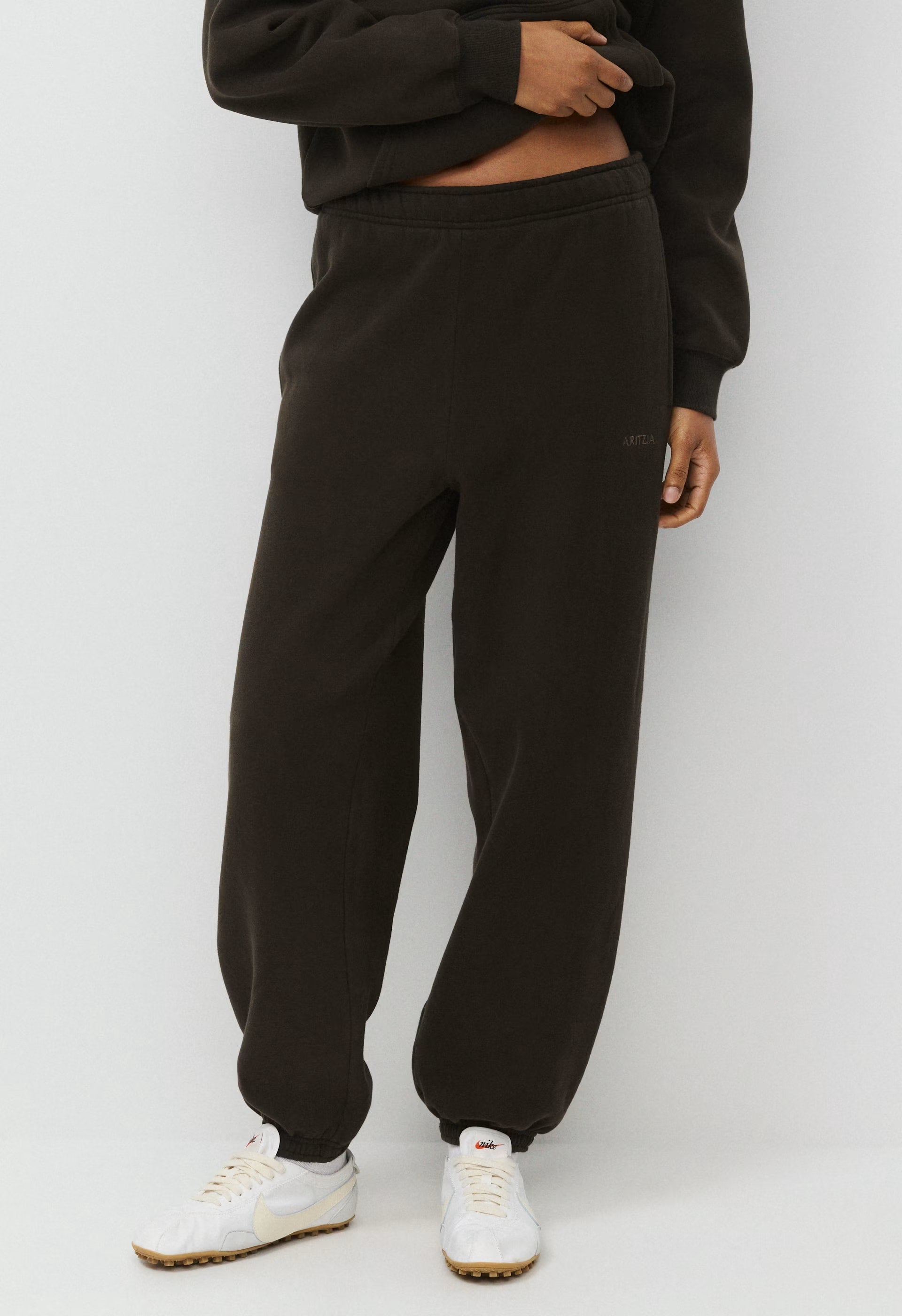 Cozy Sweatfleece Mega Jogger - BLACK