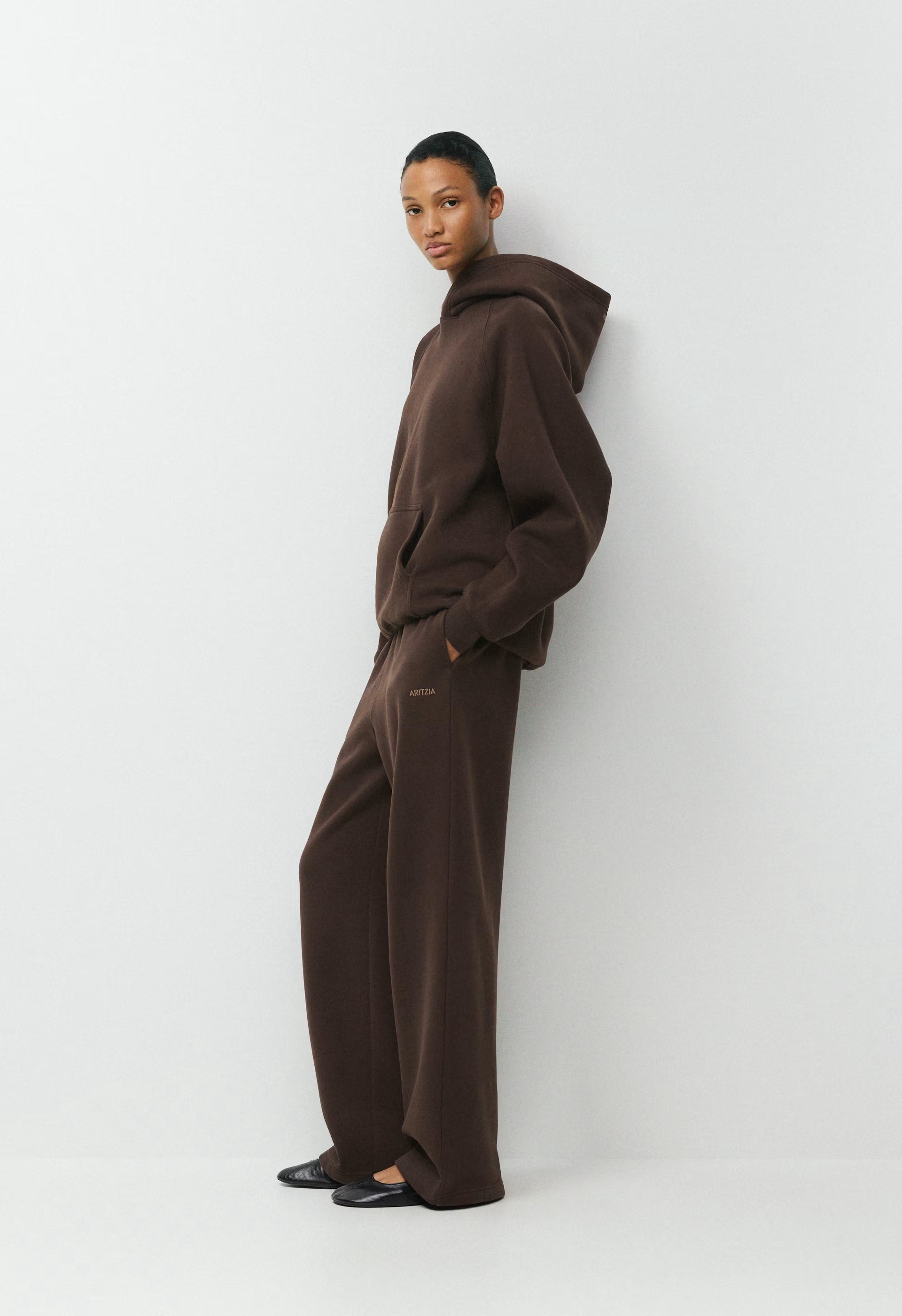 Cozy Sweatfleece Boyfriend Wide Sweatpant - RICH MOCHA BROWN