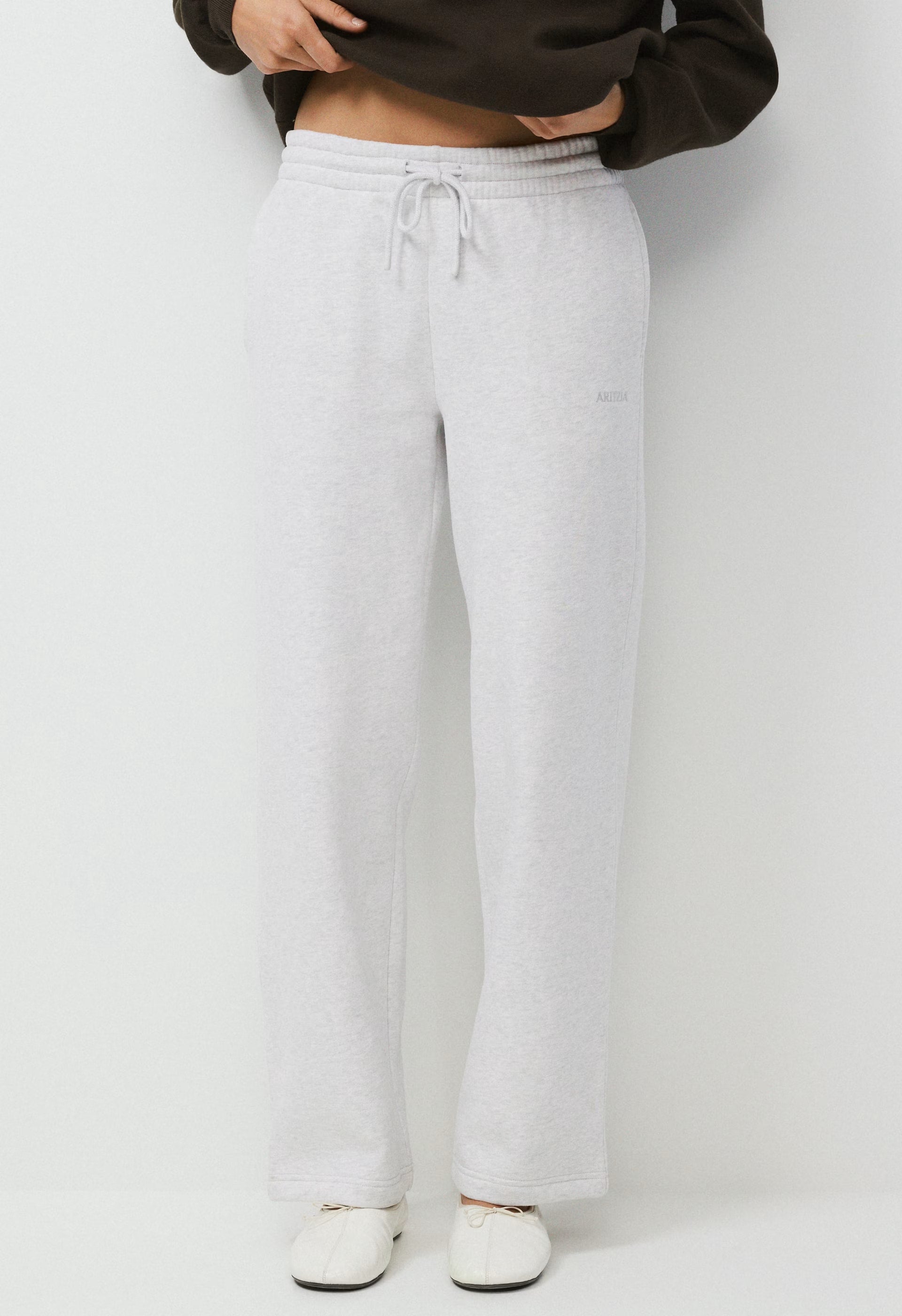 Cozy Sweatfleece Boyfriend Wide Sweatpant - HEATHER CLOUD WHITE