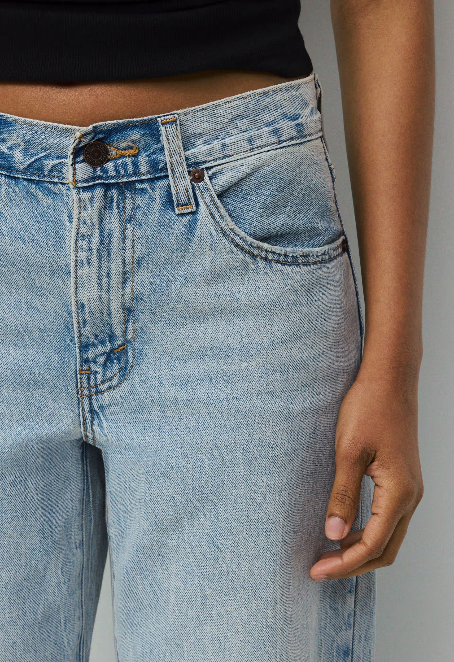 Levi's Baggy Dad Jean - FAN FLARE