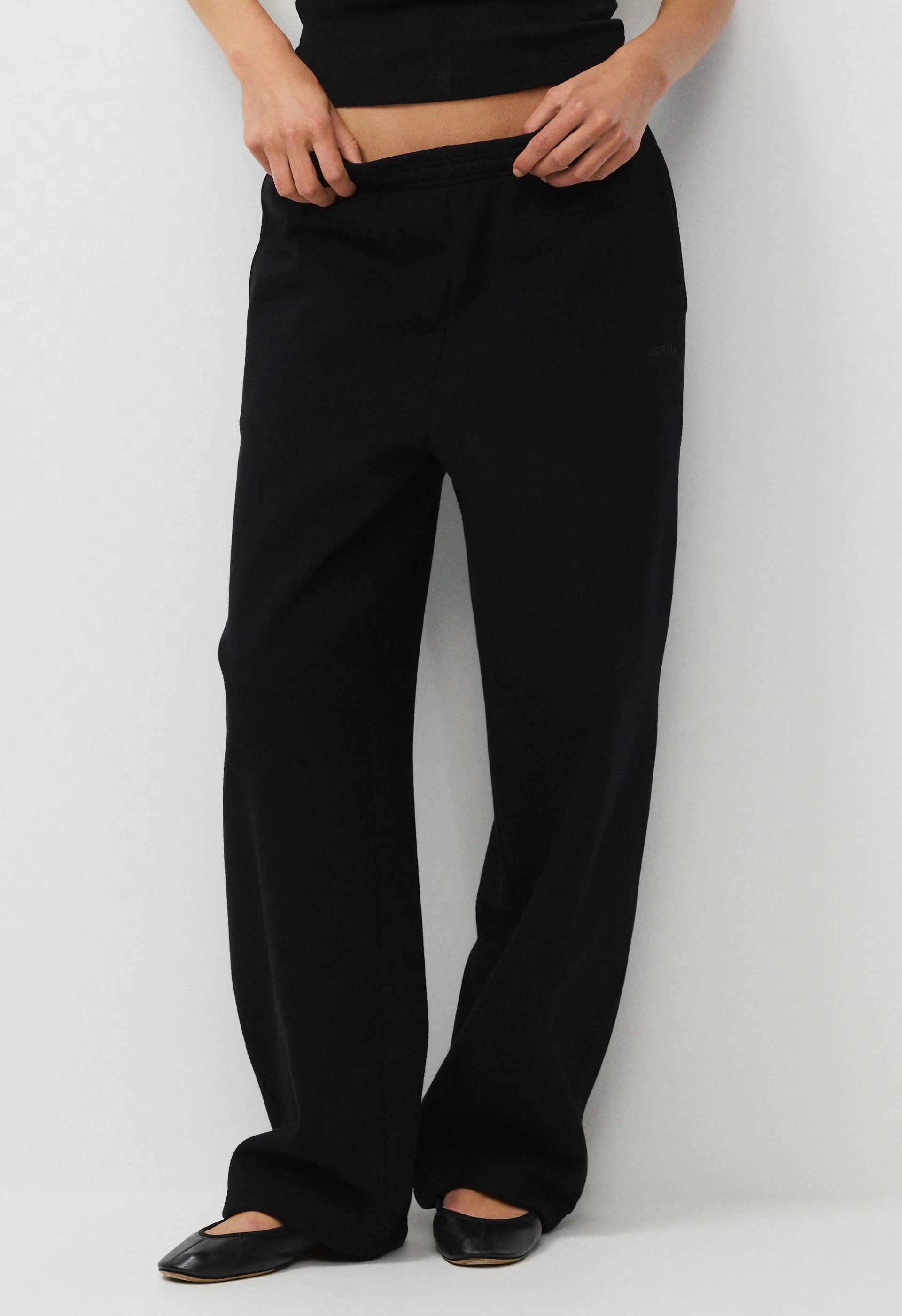 Cozy Sweatfleece Boyfriend Barrel Sweatpant - BLACK