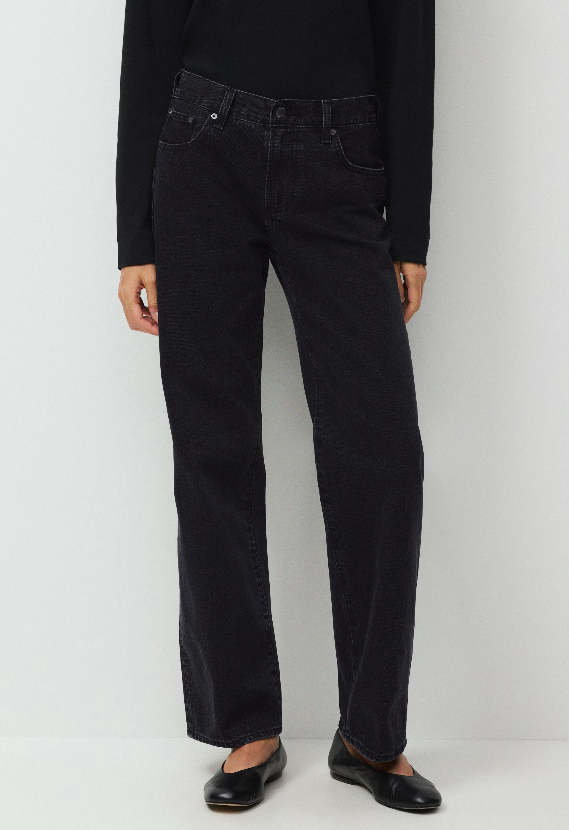 Denim Forum The Farrah Lo-Rise Wide Jean - BLACK EYELINER