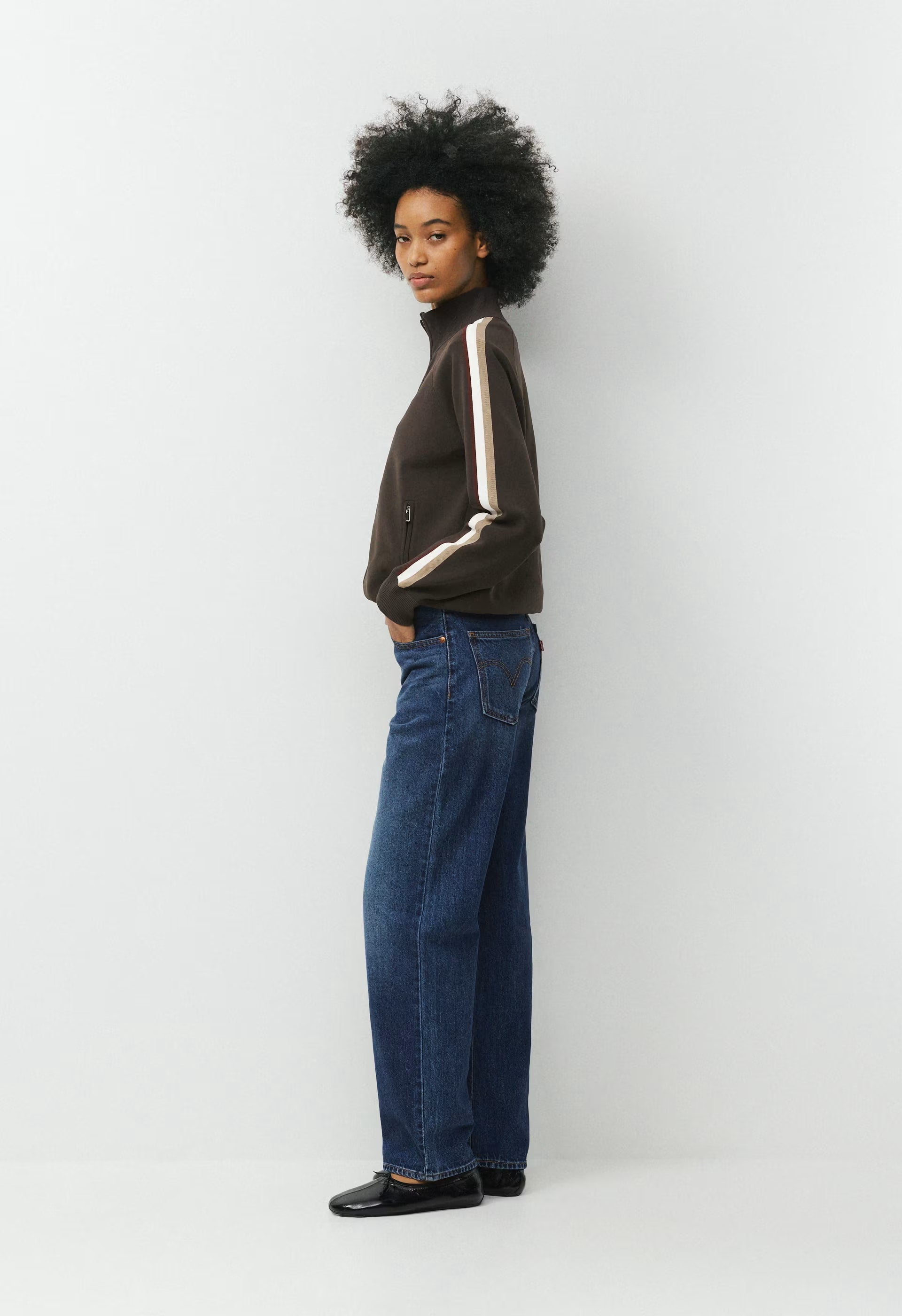 Levi's Dad Jean - SHE'S NICE