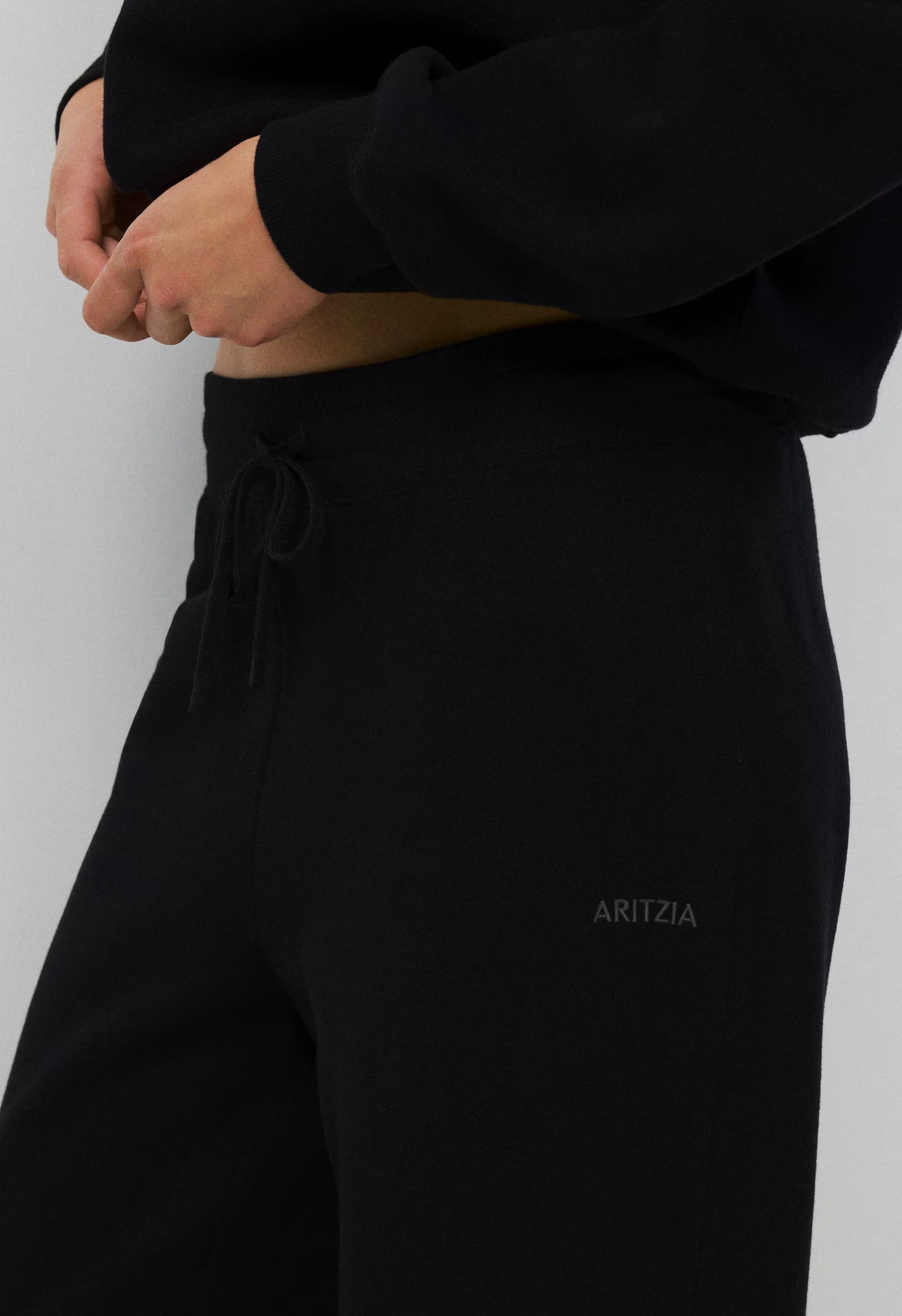 Cozy Sweatfleece Perfect Banded Sweatpant - BLACK