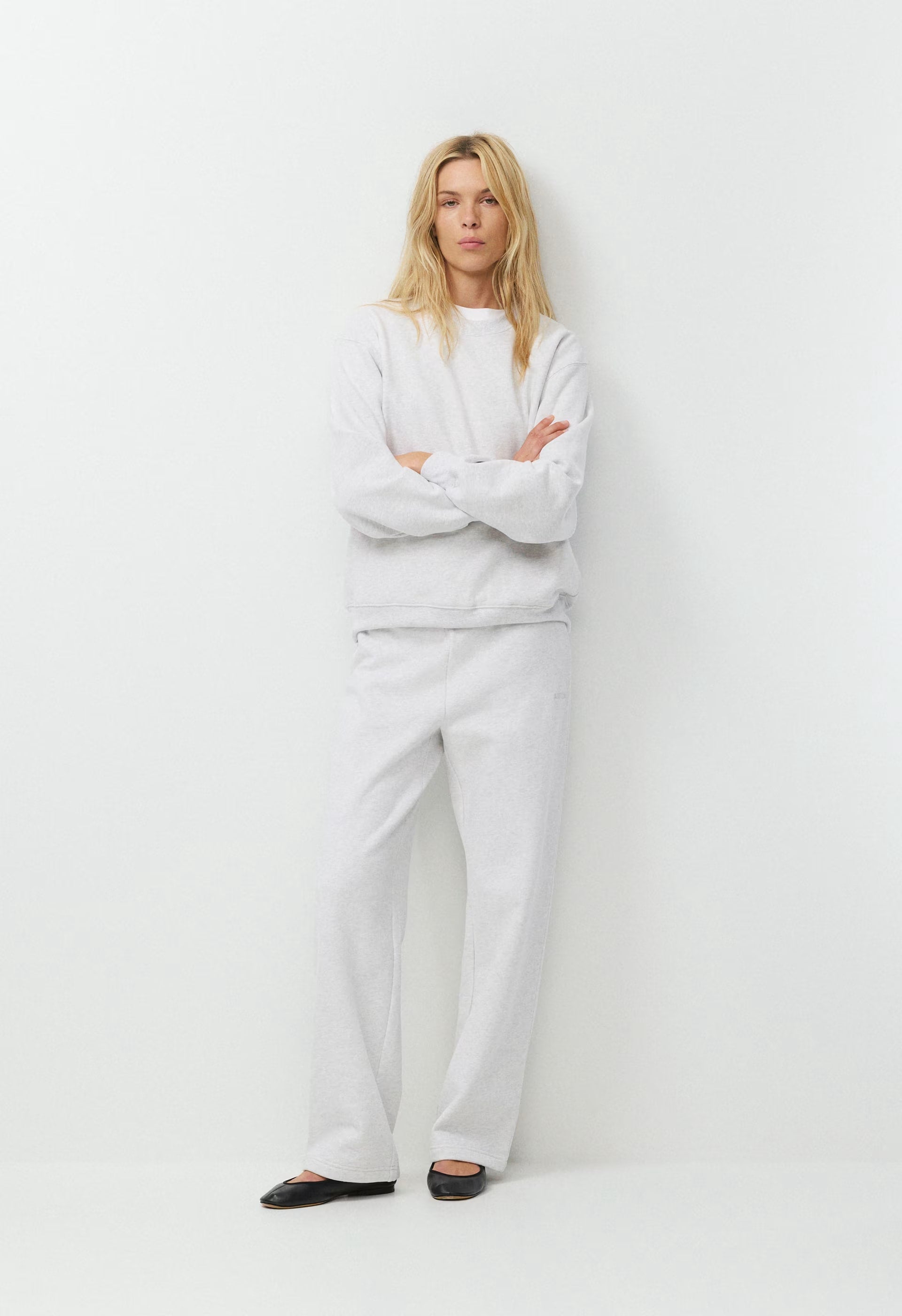 Cozy Sweatfleece Perfect Banded Sweatpant - HEATHER CLOUD WHITE