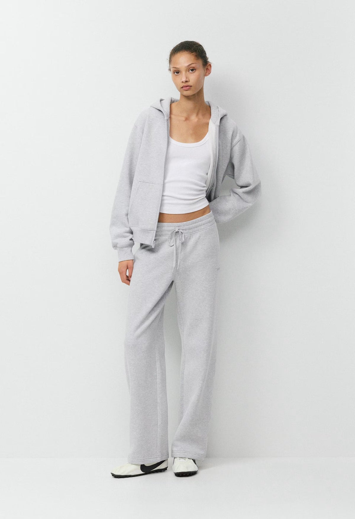 Cozy Sweatfleece Perfect Banded Sweatpant - HEATHER CHROME
